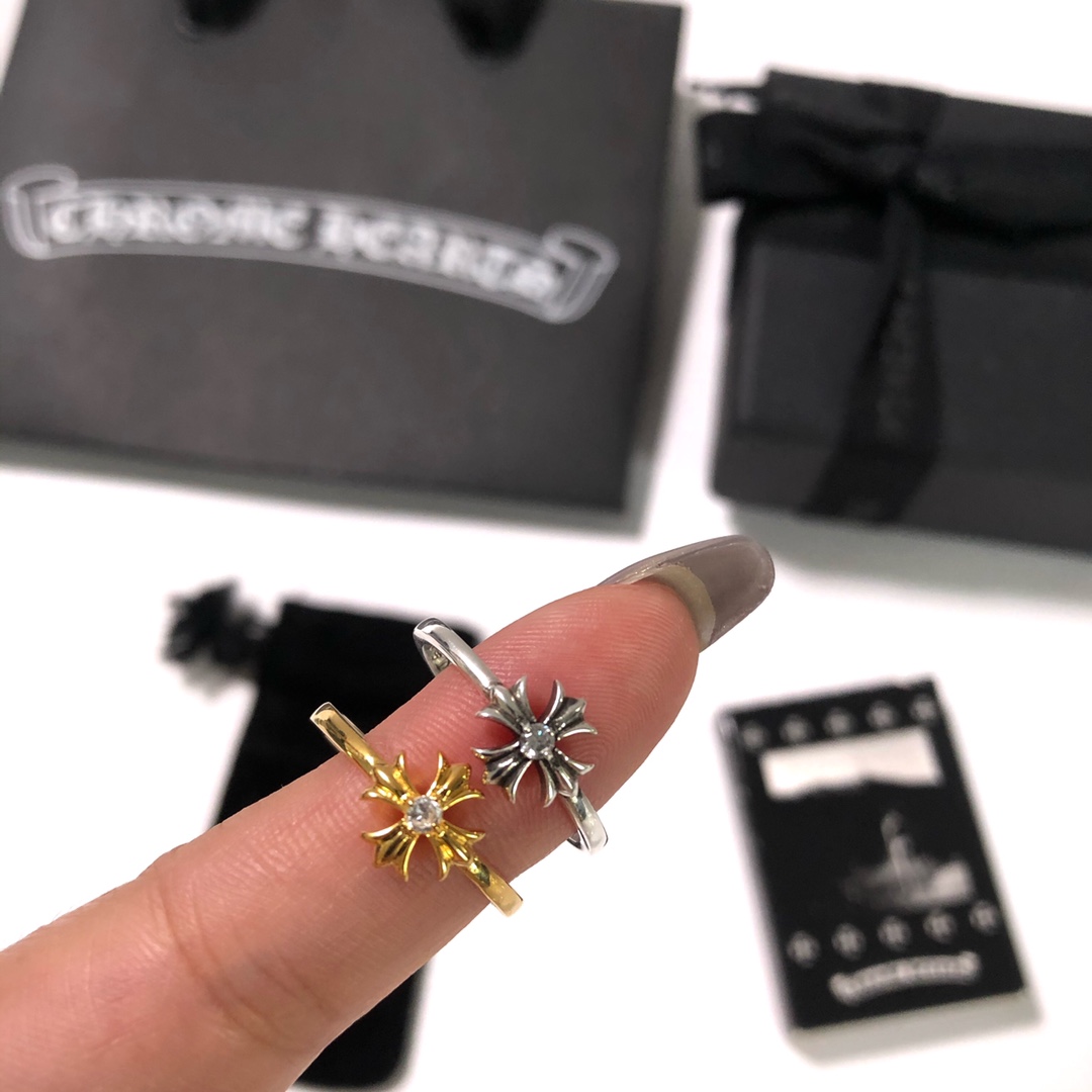 Chrome Hearts 新品上架Chrome hearts 克罗心十字架单钻戒指