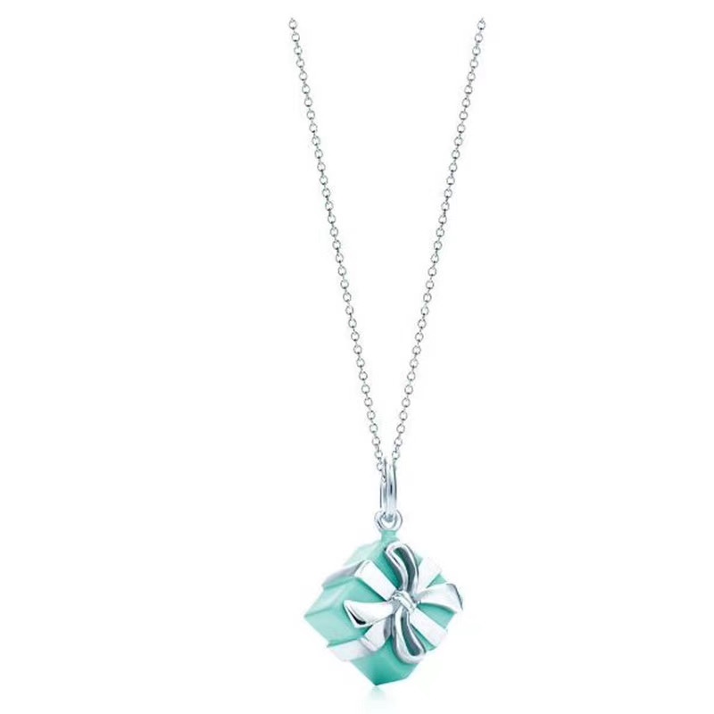 Tiffany & Co. Tiff*ny&Co.蓝色礼物盒 纯银锁骨项链