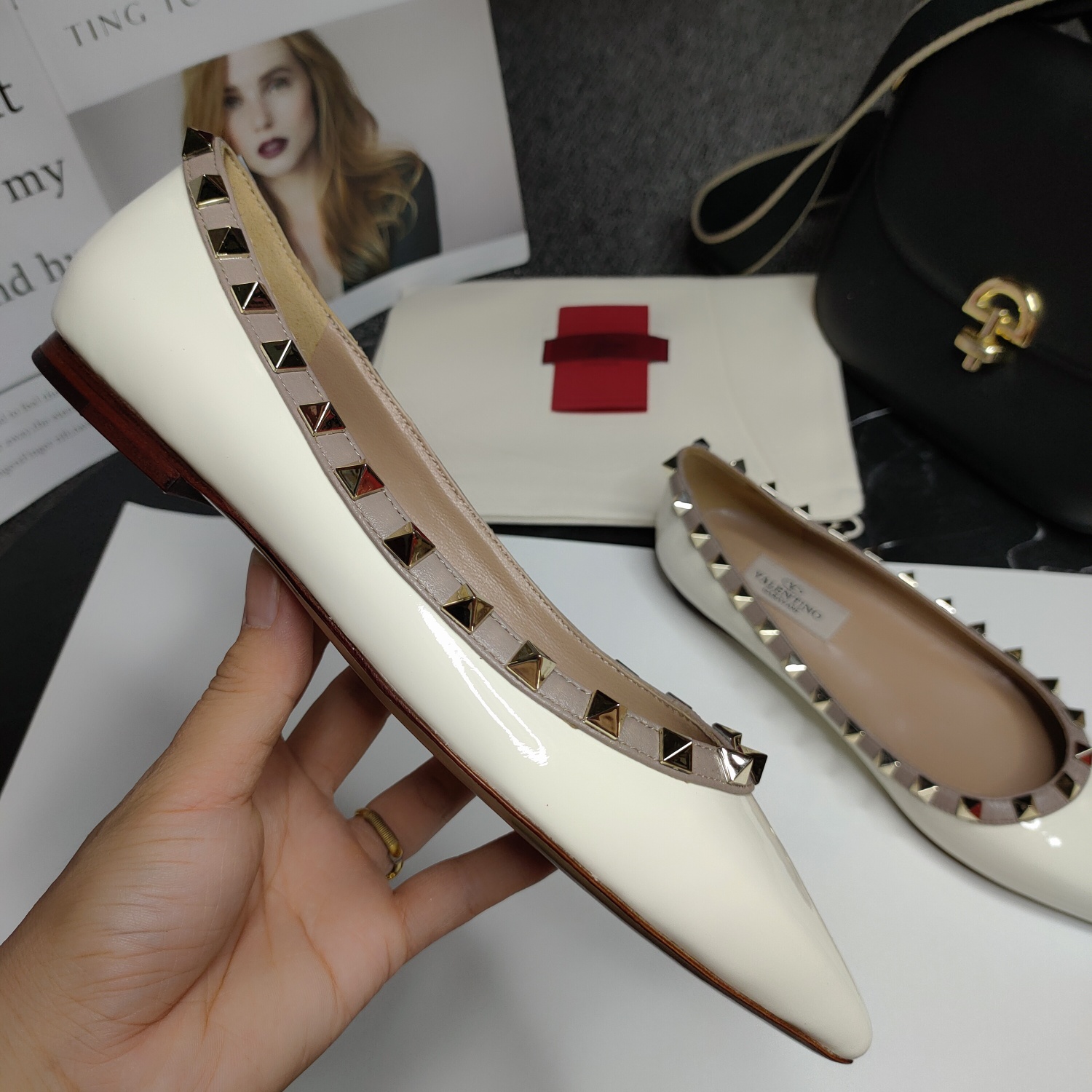 Fashionable Flat-Shoes by Valentin and Warren in High-End Batch 750 - 图片 3