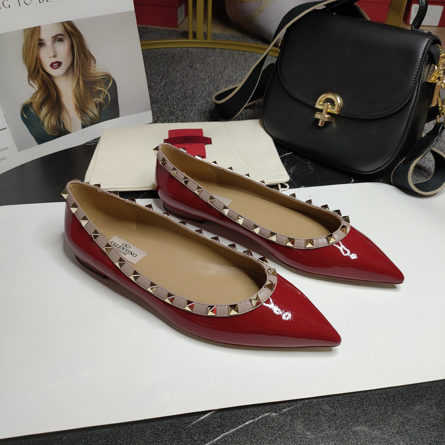 Warren’s Stylish High-End Flat Shoes Collection: Black, White, Red, Sizes 34-42 - 图片 7