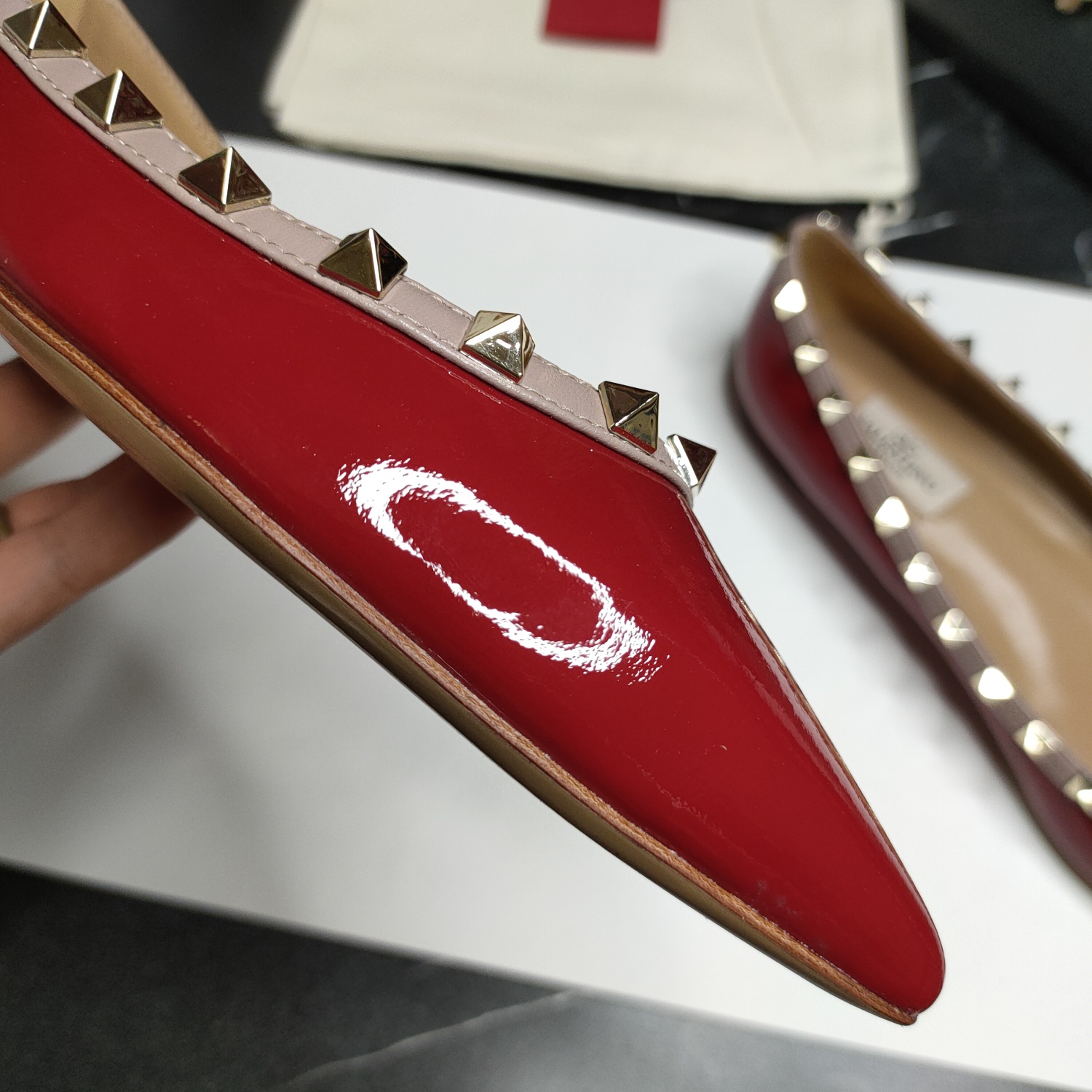Warren’s Stylish High-End Flat Shoes Collection: Black, White, Red, Sizes 34-42 - 图片 9