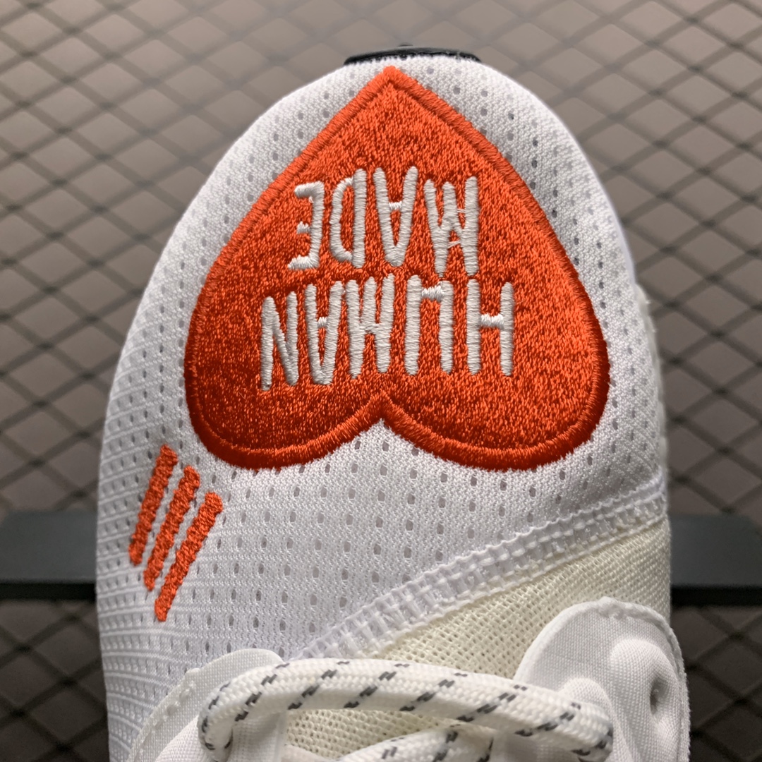 200 Pharrell x Adidas 阿迪达斯 Solarhu Pro 菲董联名超轻透气缓震跑步鞋 EG1837