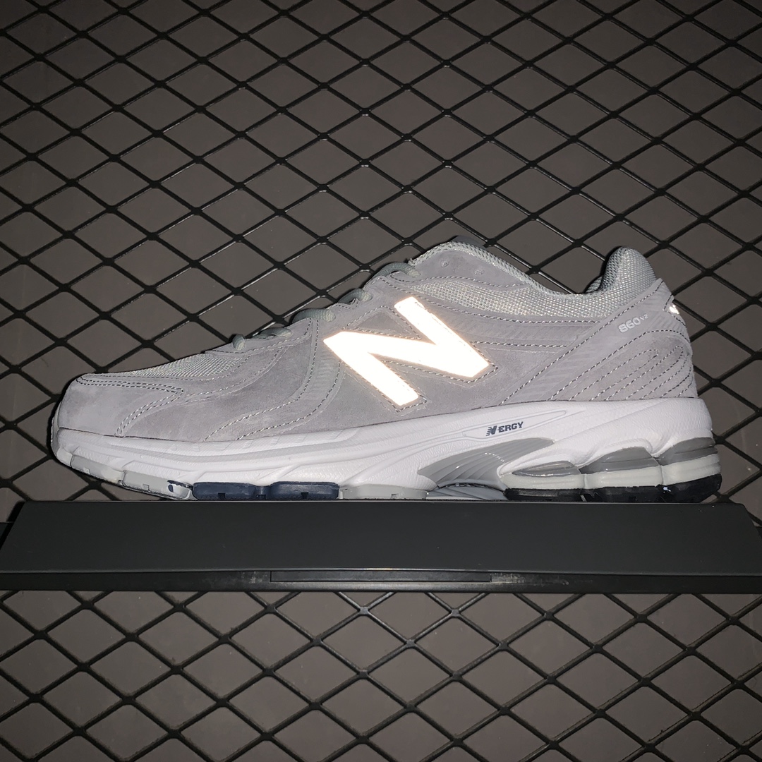 260 New Balance 新百伦 860系列 复古休闲跑步鞋 ML860XH