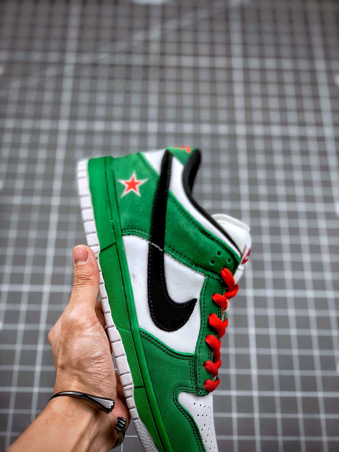 250 NK Dunk SB ”Heineken” 经典鞋王“喜力”