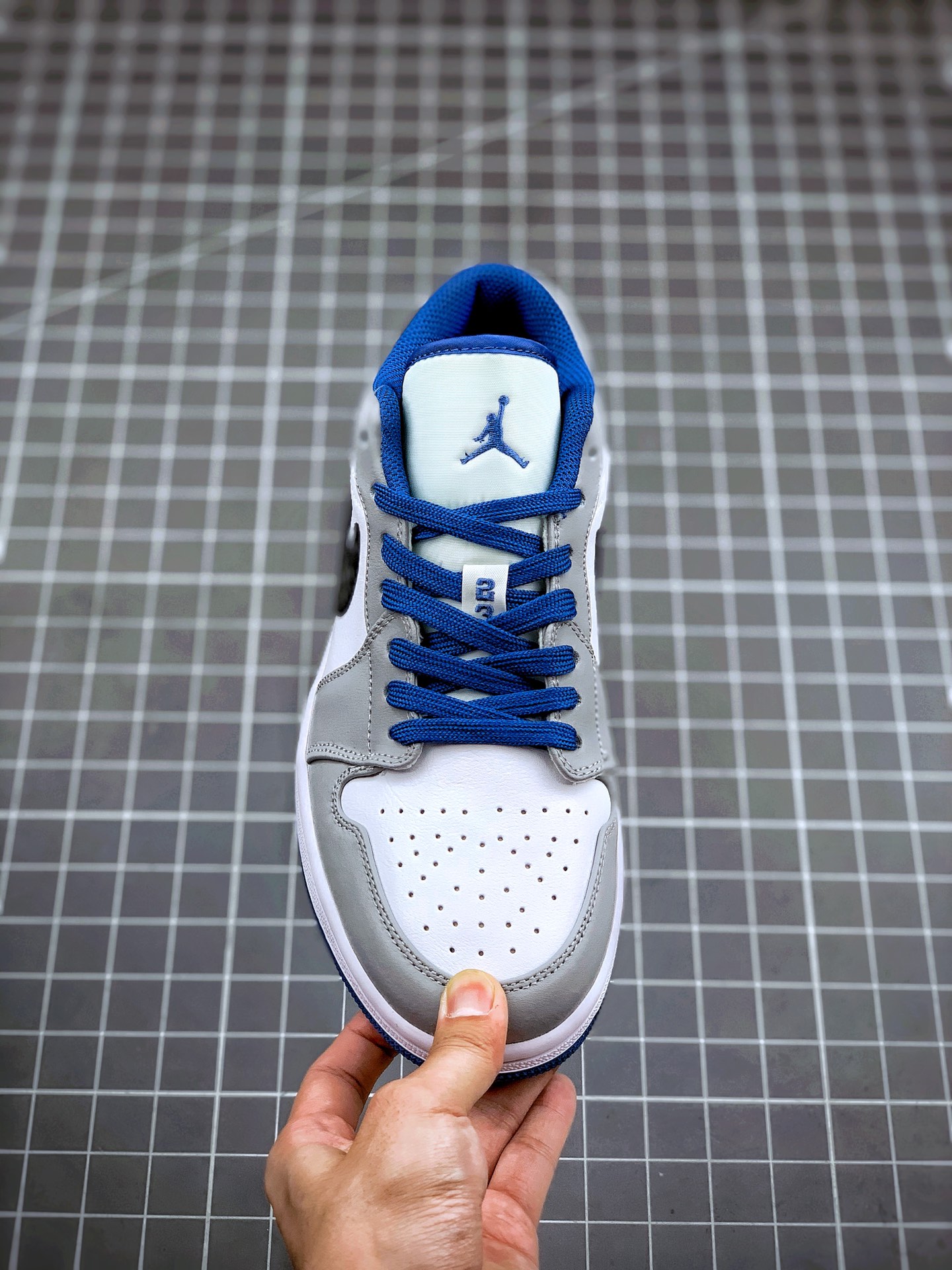 200 核心主推   Air Jordan 1 Low 独立日 狼灰 553558-103