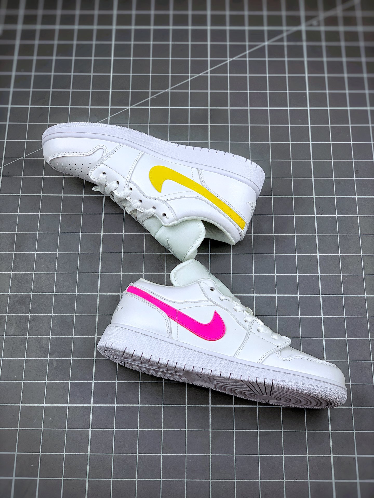 200 Air Jordan 1 Low 四色鸳鸯钩