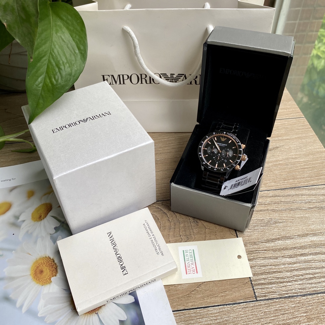 Caja y correa de reloj de cerámica fina AR70002 Armani es el modelo más popular de este año, con un diámetro de esfera …