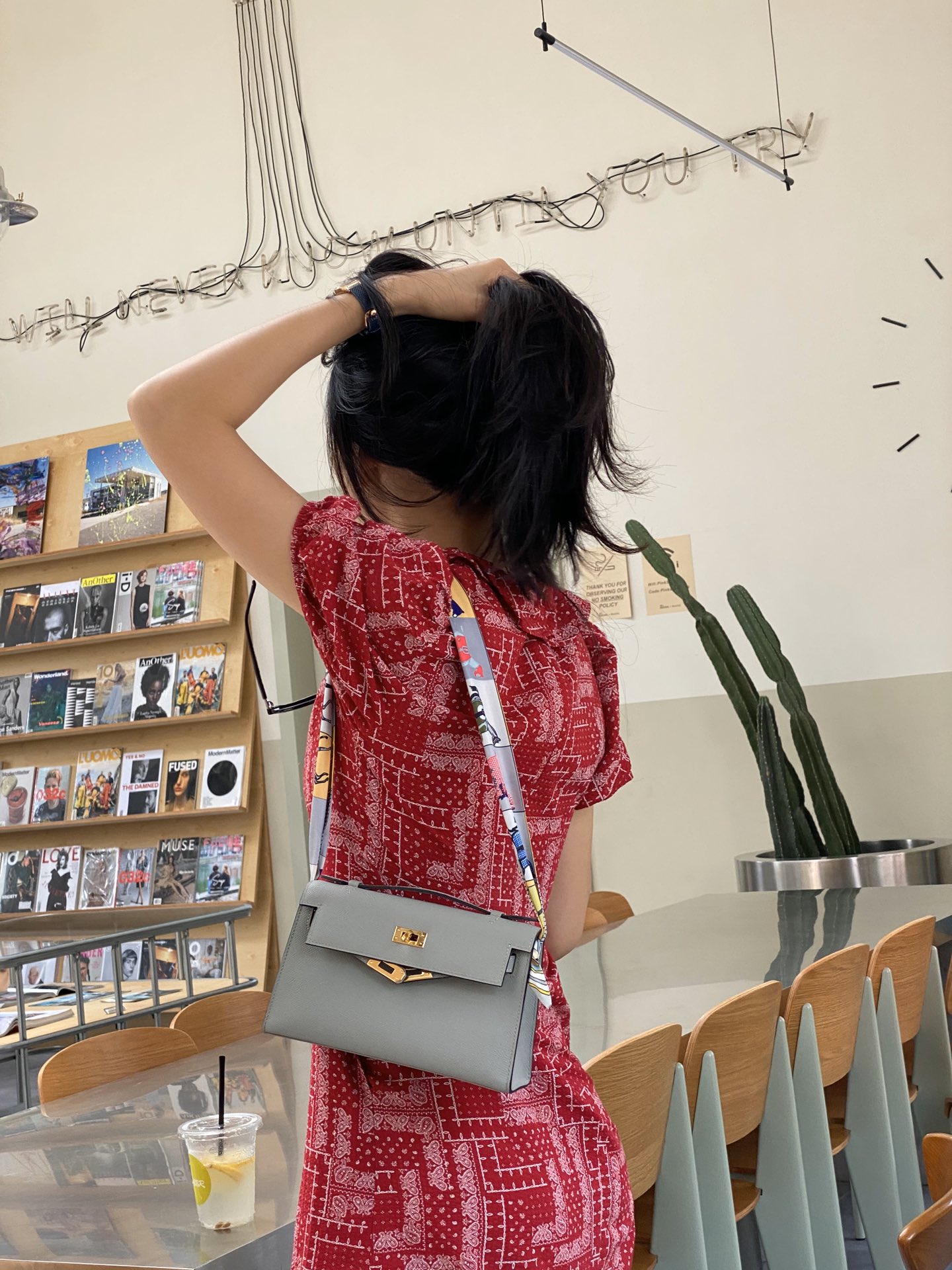 路易威登 Louis Vuitton 高定典藏名品高定成衣时装外套连衣裙衬衫T恤 #B1841635 3