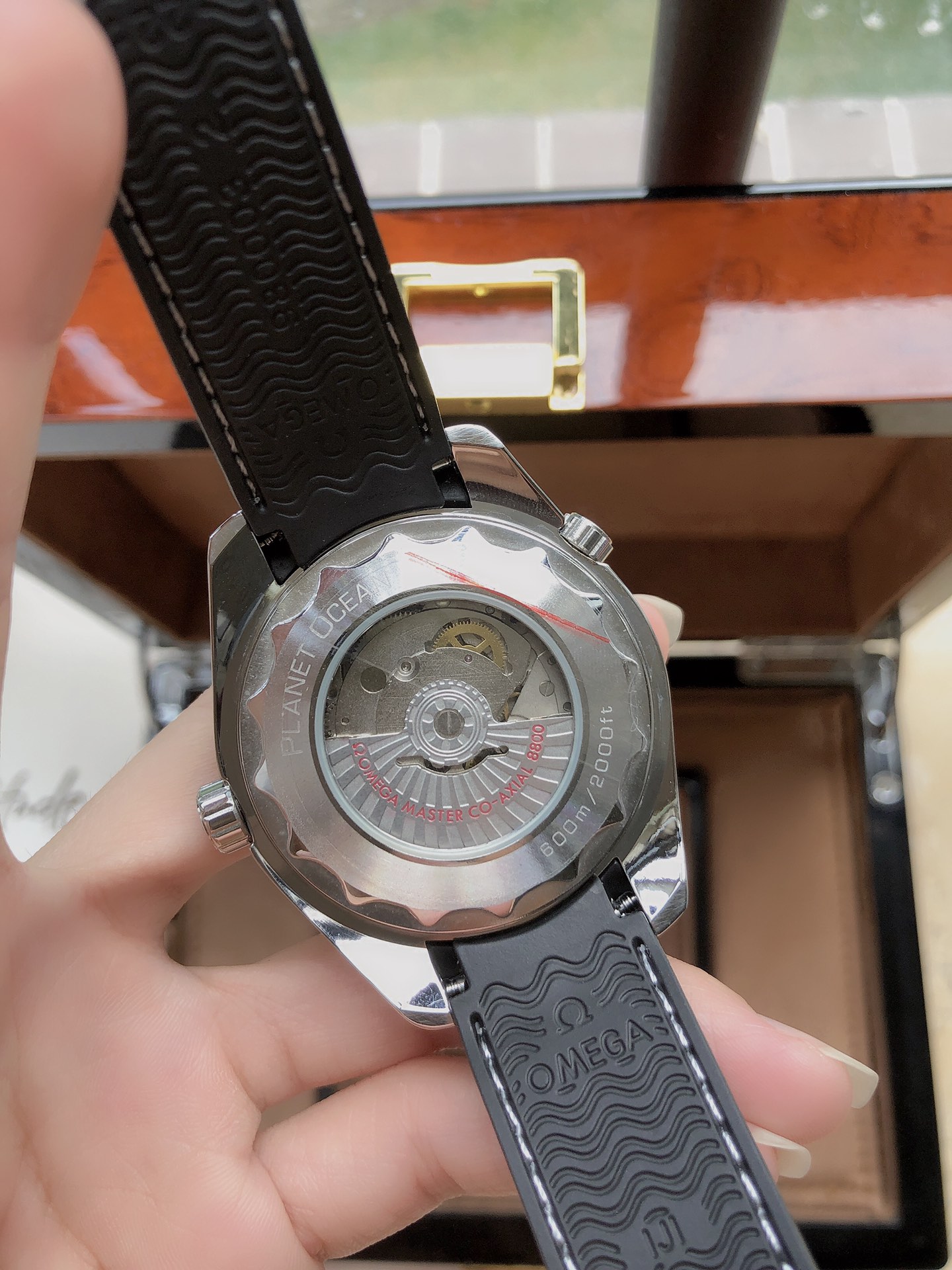 OMEGA欧米茄 海洋600米自動機械腕時計 43.5mm