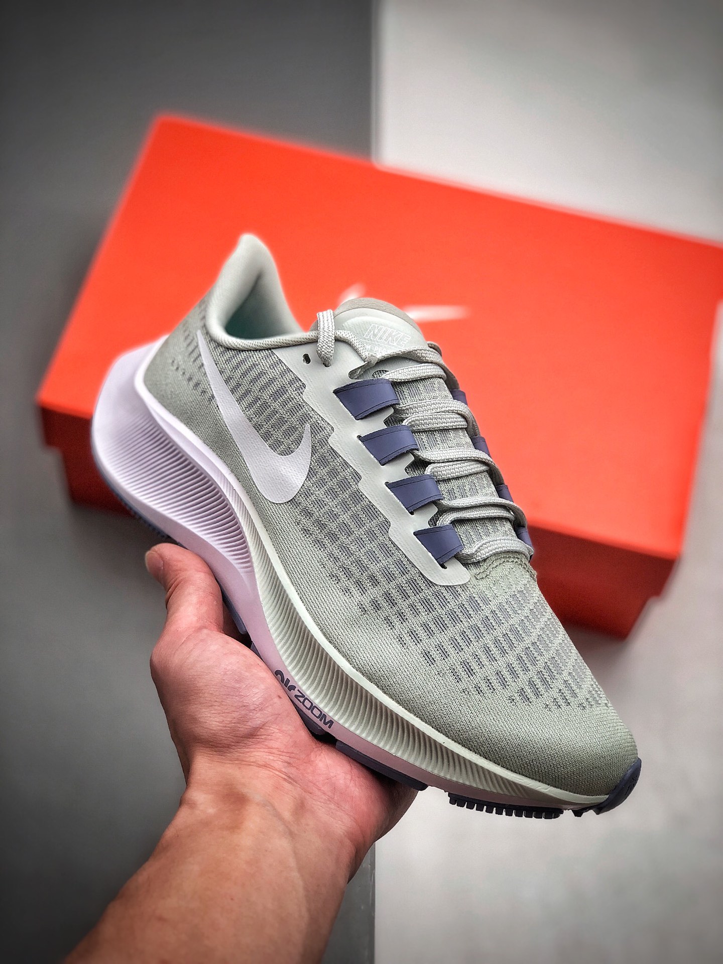 180 公司级耐克NIKE Zoom Pegasus 37 登月37代  透气缓震疾速跑鞋 BQ9647-008
