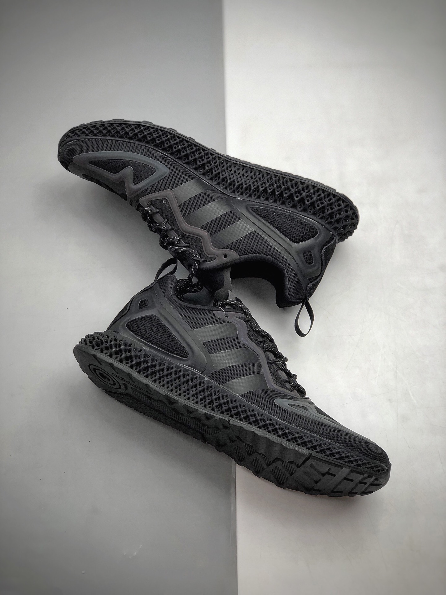 290 Adidas 阿迪达斯 ZX 2K 4D打印 科技高端跑步鞋  货号：FV9029