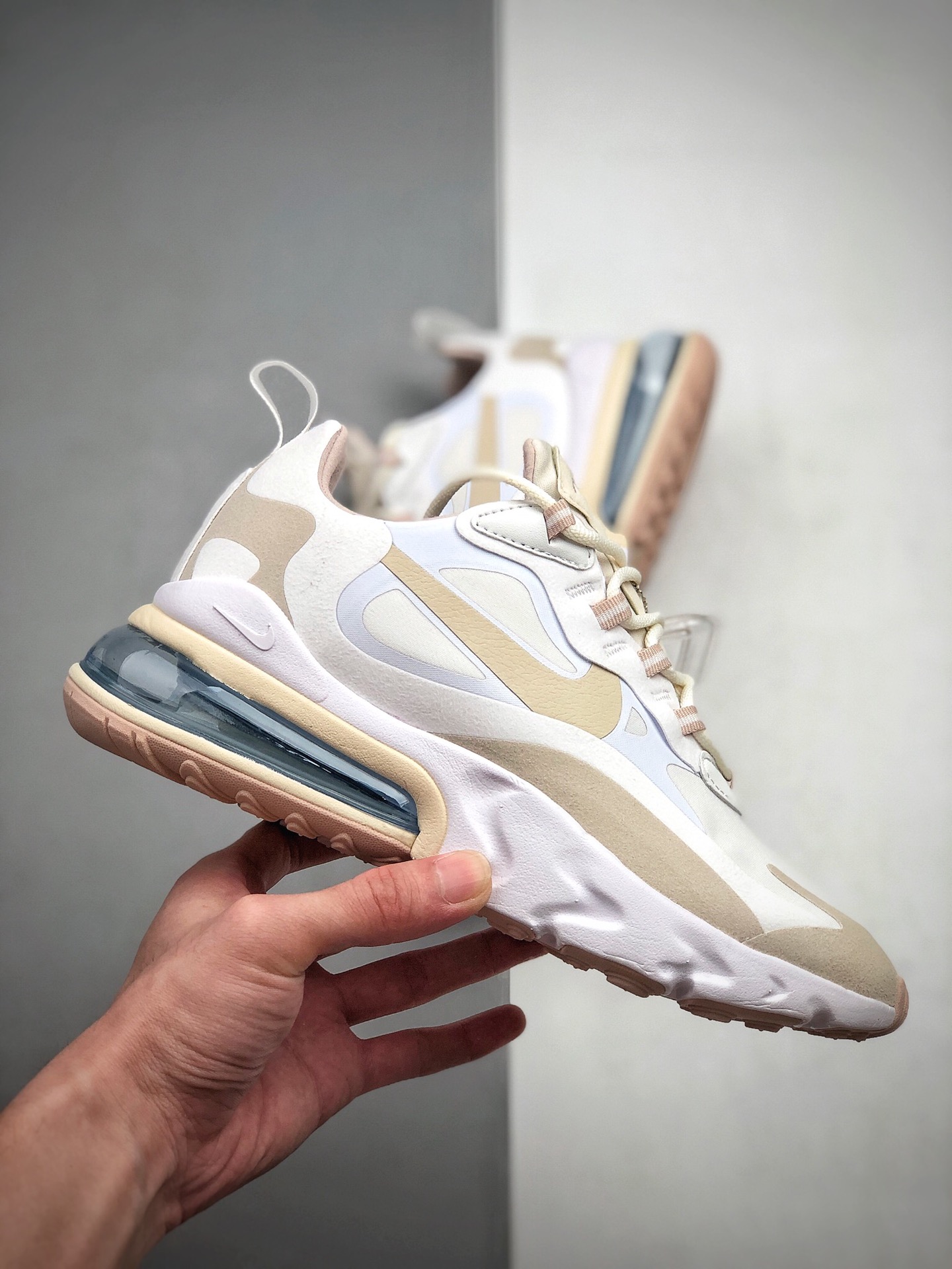 180 耐克 Nike React Air Max 270 React 高桥盾网纱系列 机能半气垫跑步鞋 CJ0619-102
