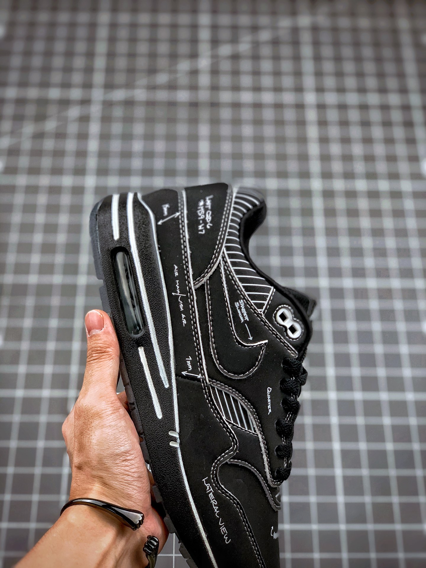 200 Max1 Atmos x Air Max 1 Animal Pack 3.0  联名手稿复古气垫 CJ4286-001