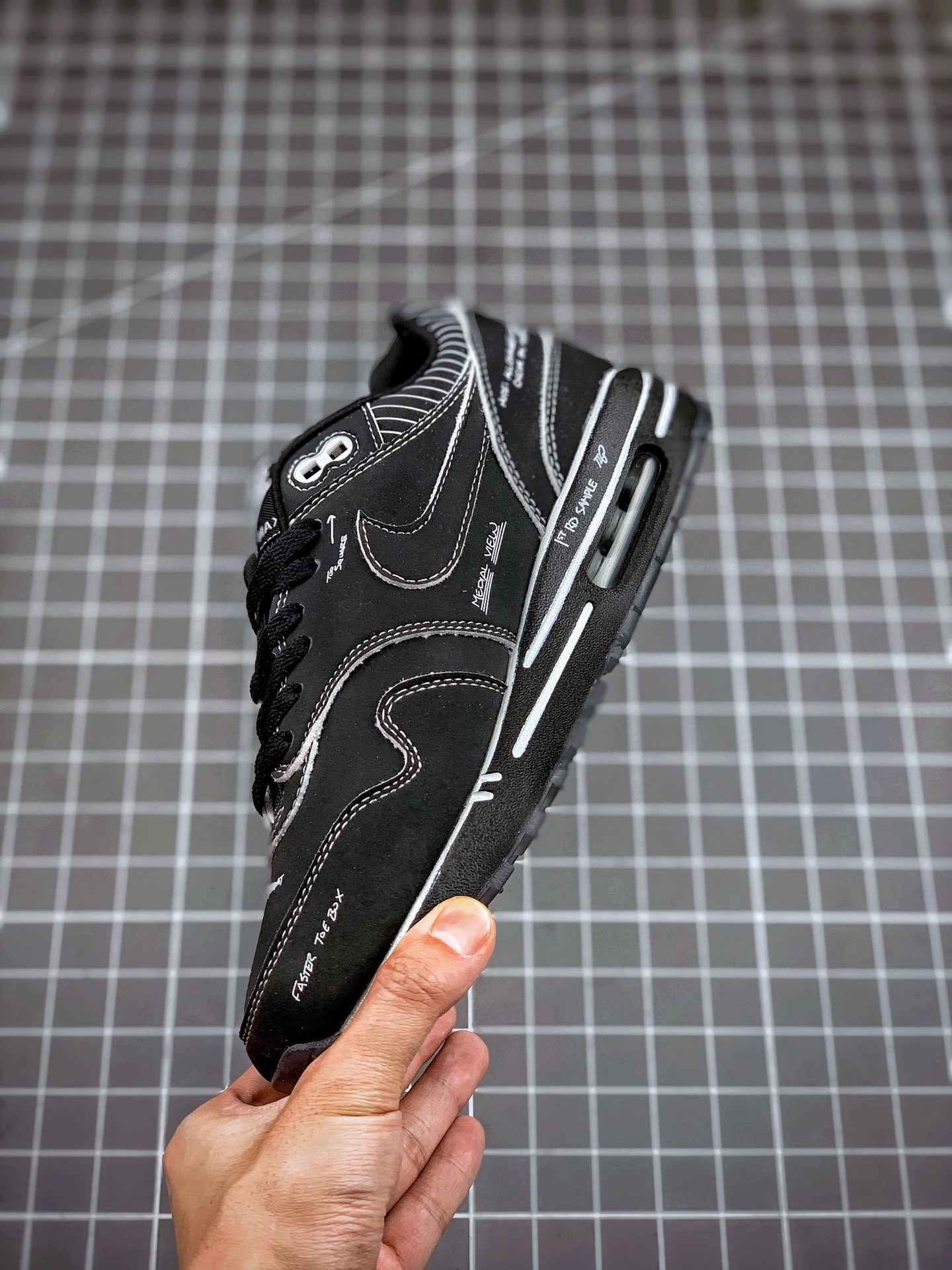 200 Max1 Atmos x Air Max 1 Animal Pack 3.0  联名手稿复古气垫 CJ4286-001