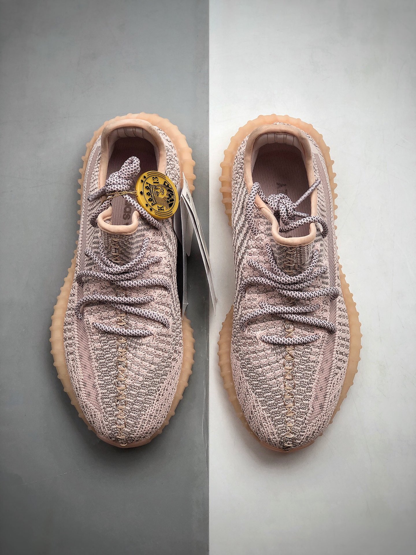 330  Yeezy 350V2  侃爷椰子350新配色  货号：FV5666