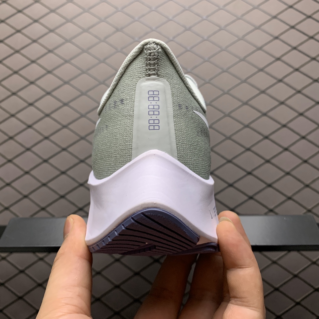 180 Nike Zoom Pegasus 37 登月37代 超轻网面透气跑步鞋 BQ9647-006