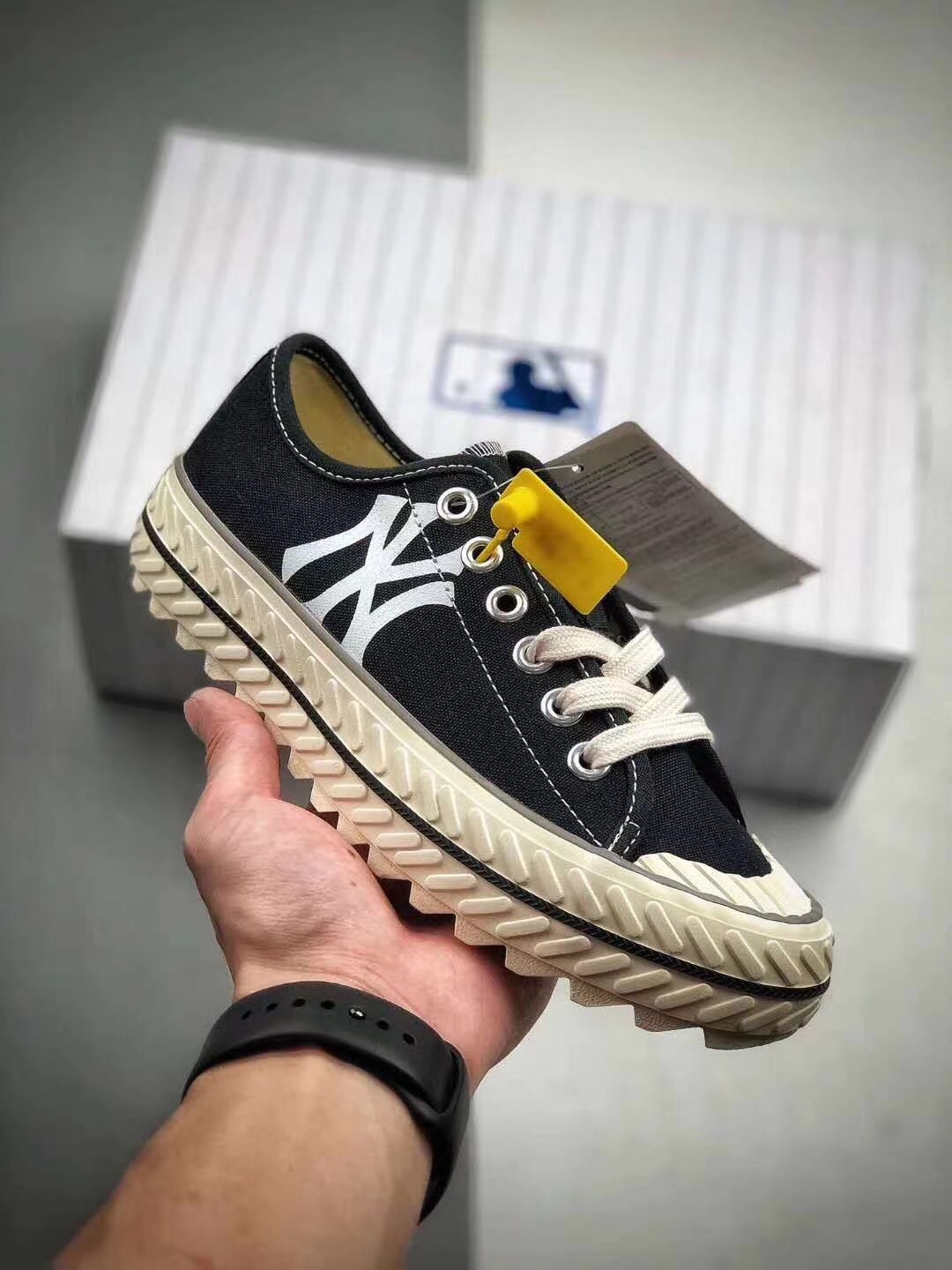 🎉🎉真硫化 公司级🎉🎉(非市场上冷粘货) 独家出货 棒球联盟MLB PLAY BALL系列男女饼干鞋情侣NY洋基队 复古厚底增高帆布鞋 抖音 快手 小红书 韩国洋基队NY大标潮流原厂1:1模具开发 原厂进口帆布材质 原厂 全套手提袋 原盒 雷射防伪标包装 天猫订单品质Size:35 36 36.5 37.5 38 38.5 39