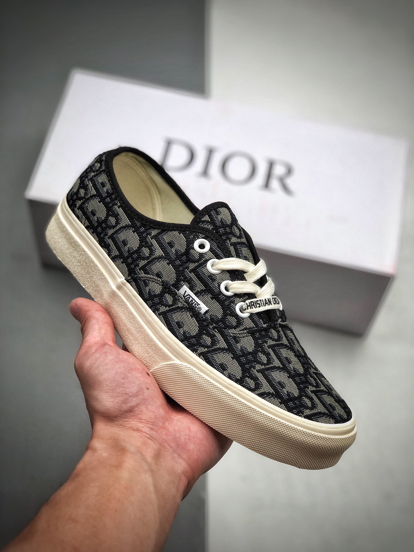 140 2020ss高奢品牌-迪奥Dior x Vans Vault OG Authentic Era LX”Christian Dior”高端支线低帮百搭休闲帆布硫化板鞋