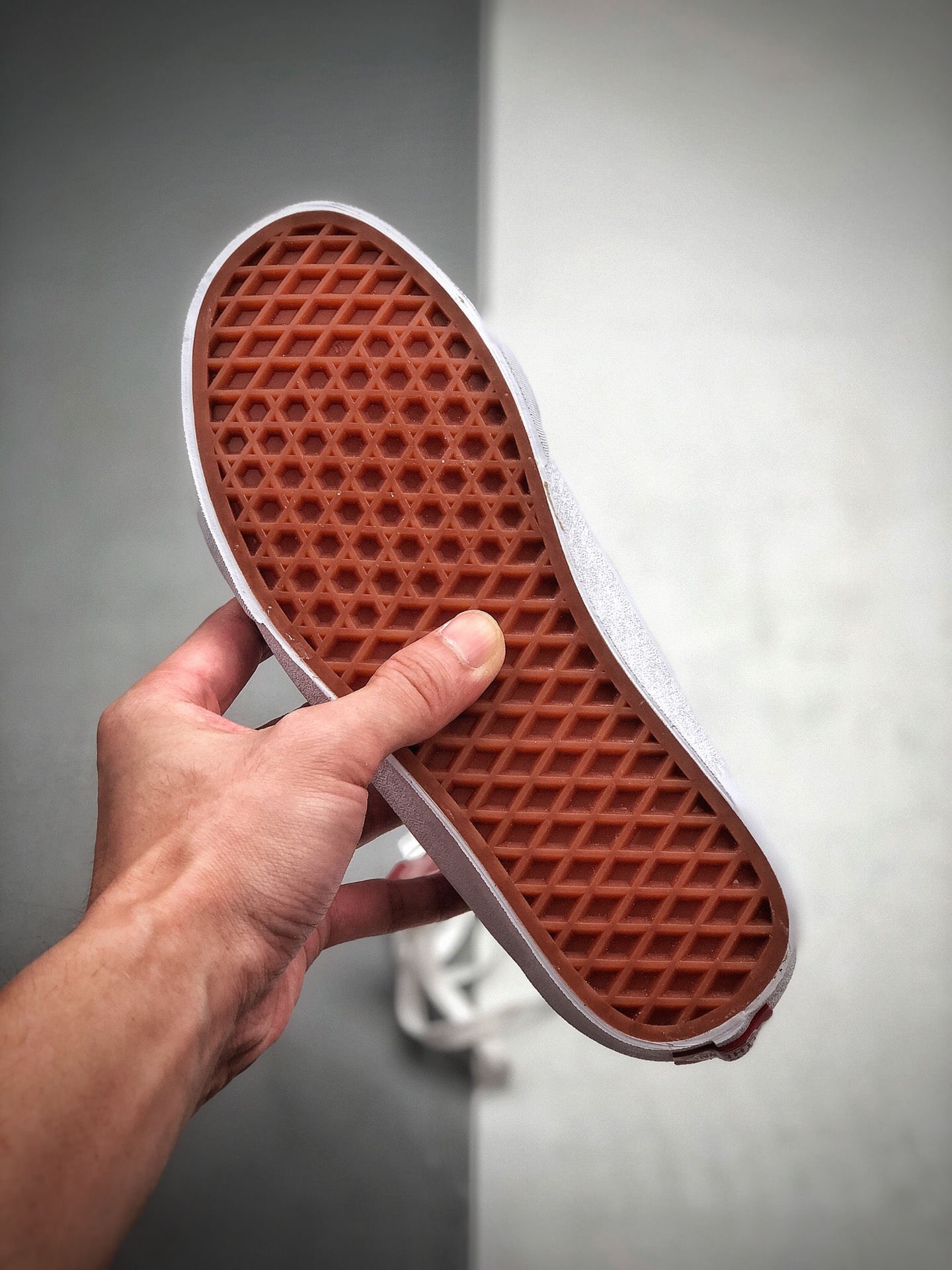160 万斯大标题VANS范斯SK8-Mid Reissue中帮彩色LOGO男女休闲板鞋VN0A391F2BQ