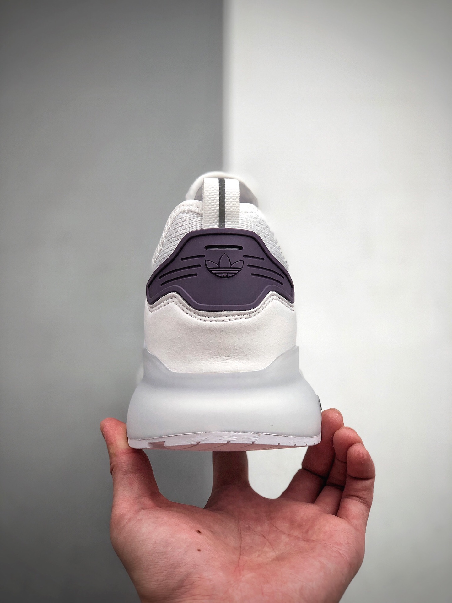 190  公司级阿迪达斯Adidas Originals ZX 2K Boost 这款街头经典板鞋FV8489