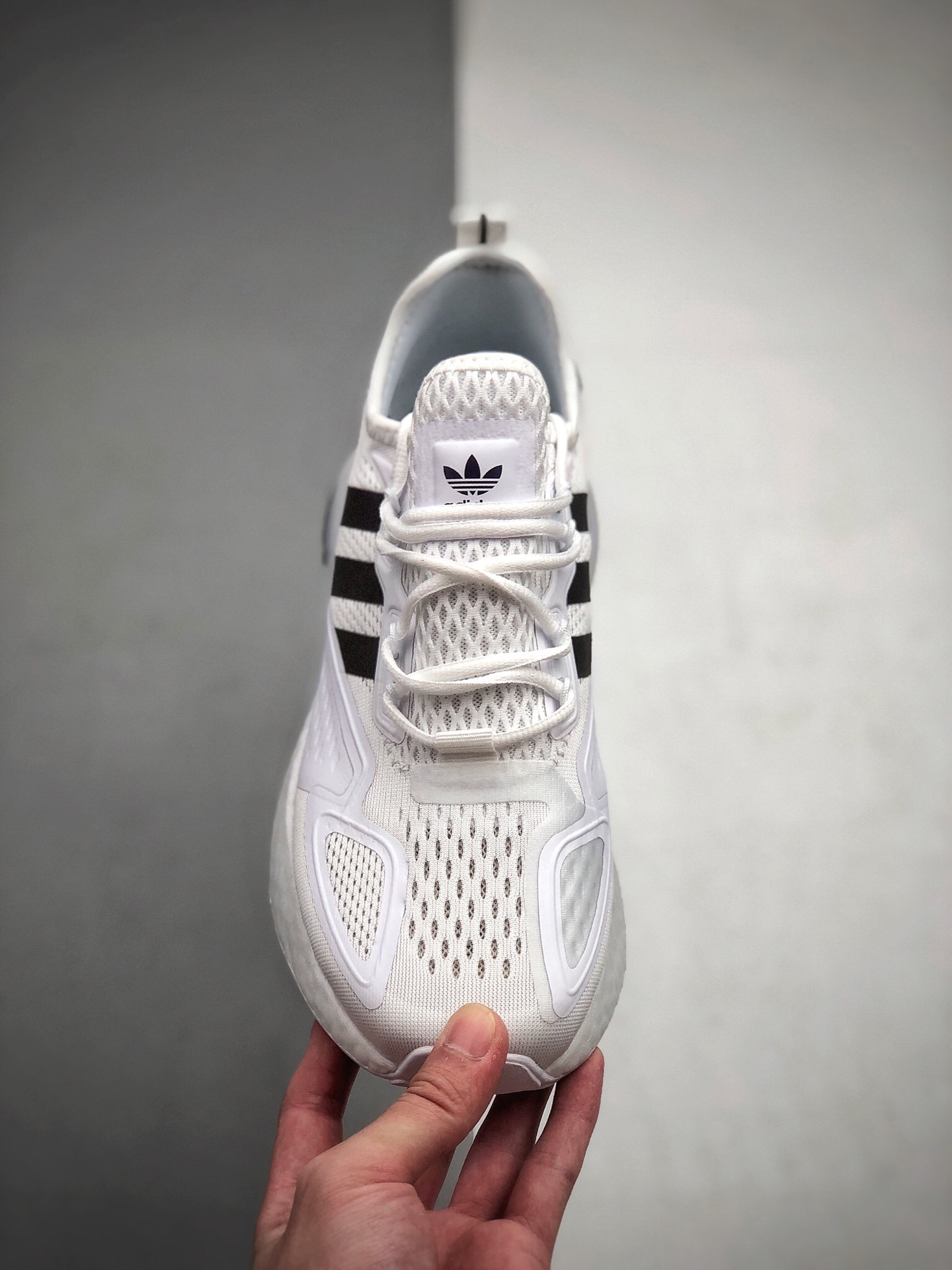190  公司级阿迪达斯Adidas Originals ZX 2K Boost 这款街头经典板鞋FV8489