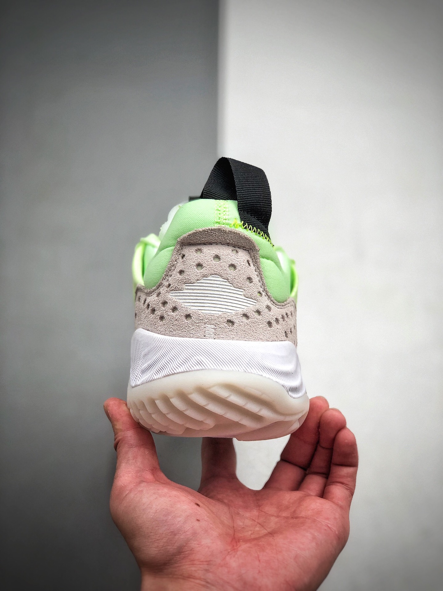 270 Jordan Delta React SP 乔丹代尔塔 亚瑞 泡棉系列  CT1003-700