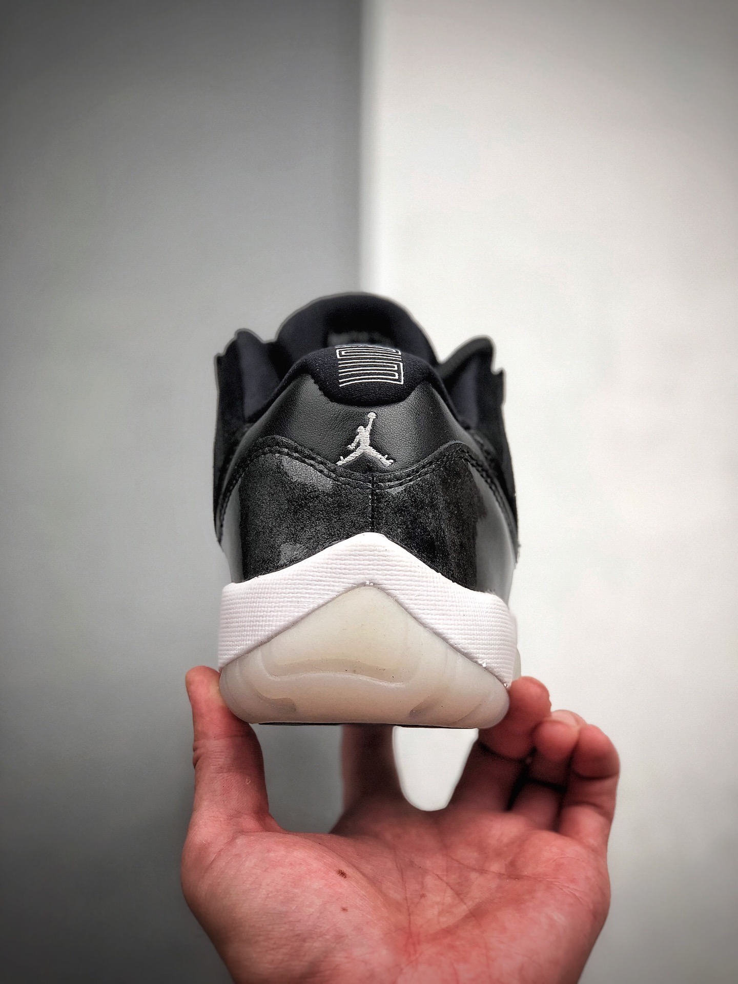 370 原装纯原出货Air Jordan 11 Retro Low Barons伯爵低帮 528895-010
