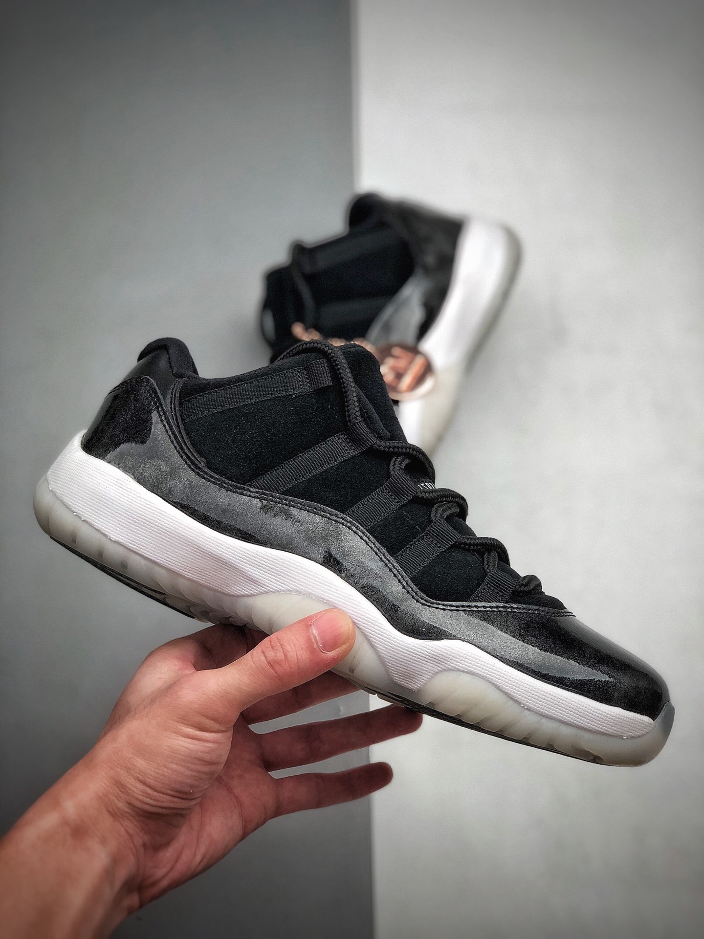 370 原装纯原出货Air Jordan 11 Retro Low Barons伯爵低帮 528895-010