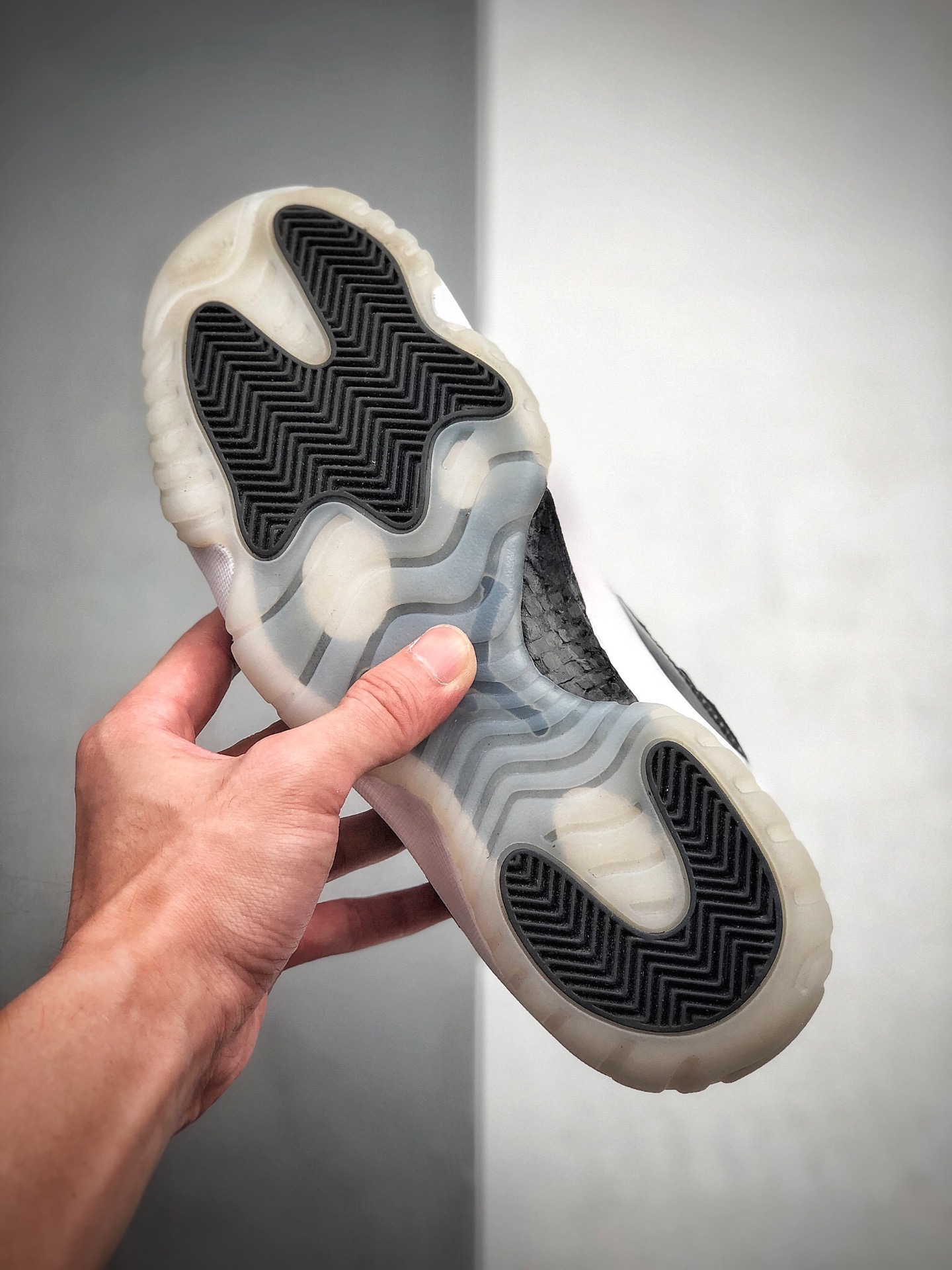 370 原装纯原出货Air Jordan 11 Retro Low Barons伯爵低帮 528895-010