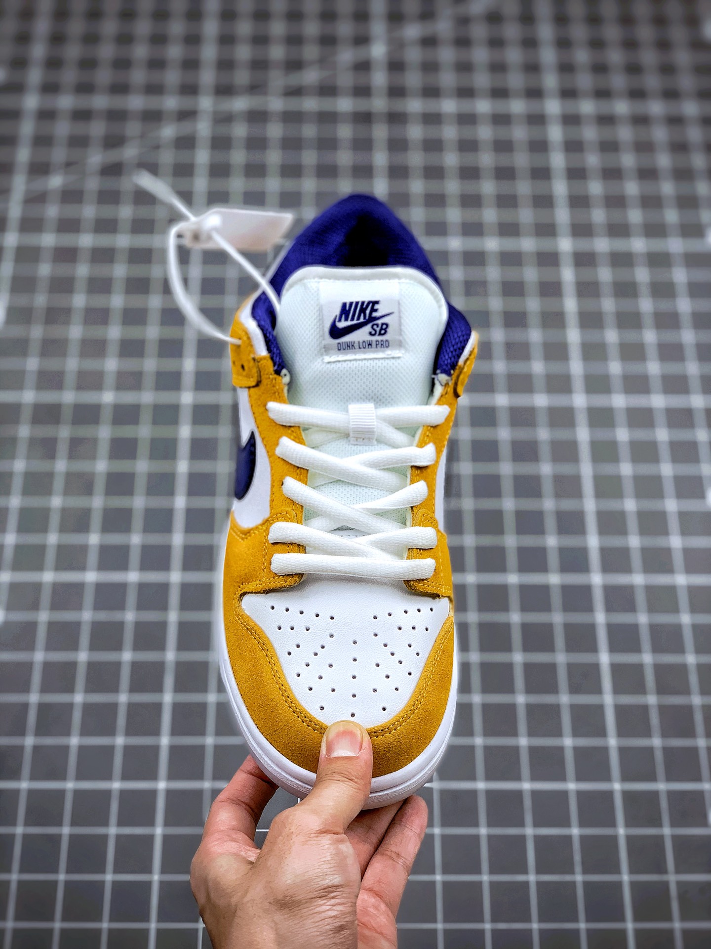 250 Nike SB Dunk Low Laser Orange 湖人紫金配色 大厂公司级出品 货号：BQ6817-800