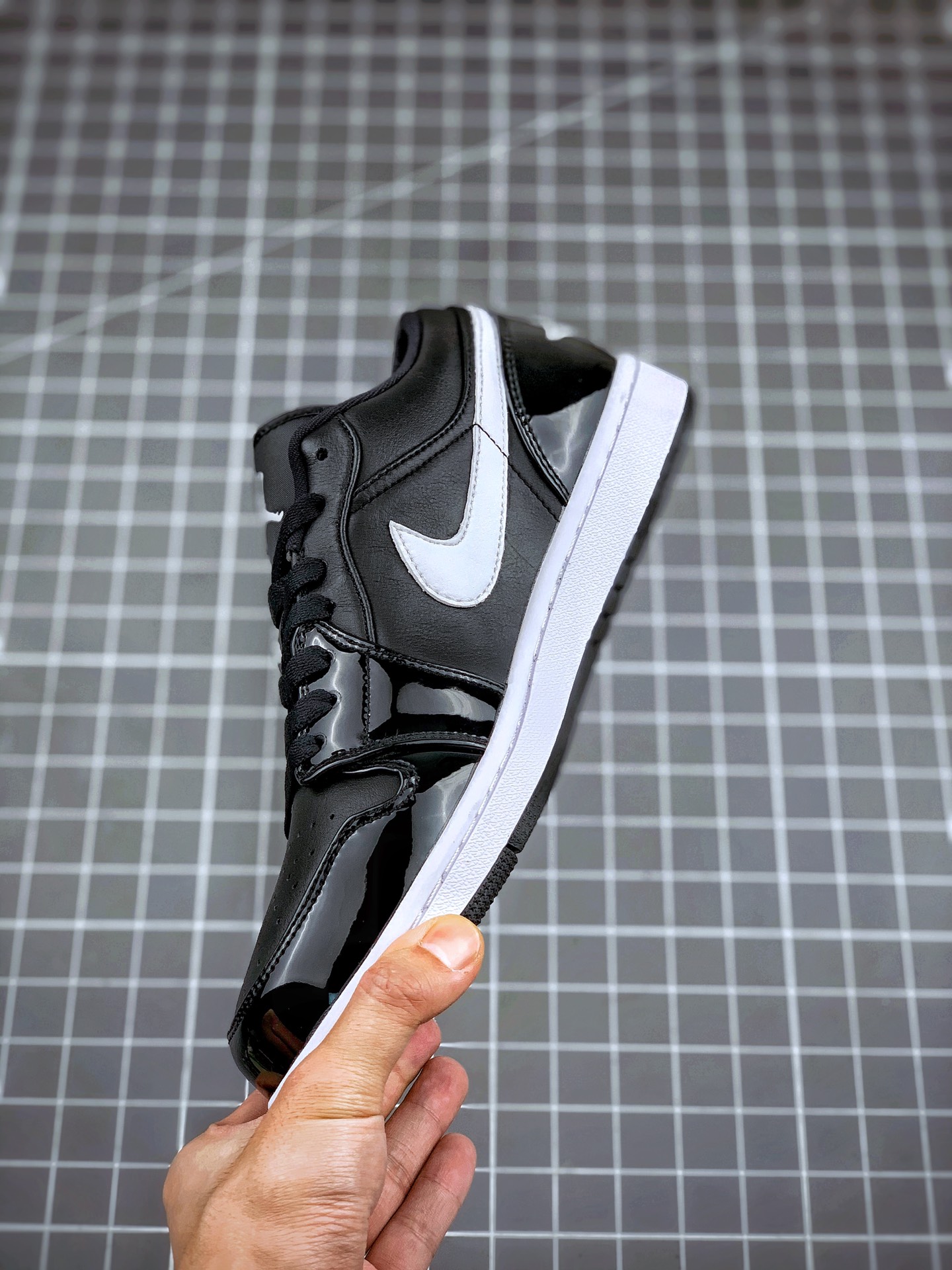 200 核心主推   Air Jordan 1 Low 黑白漆皮 AJ1乔1低帮休闲板鞋 同步官方配色