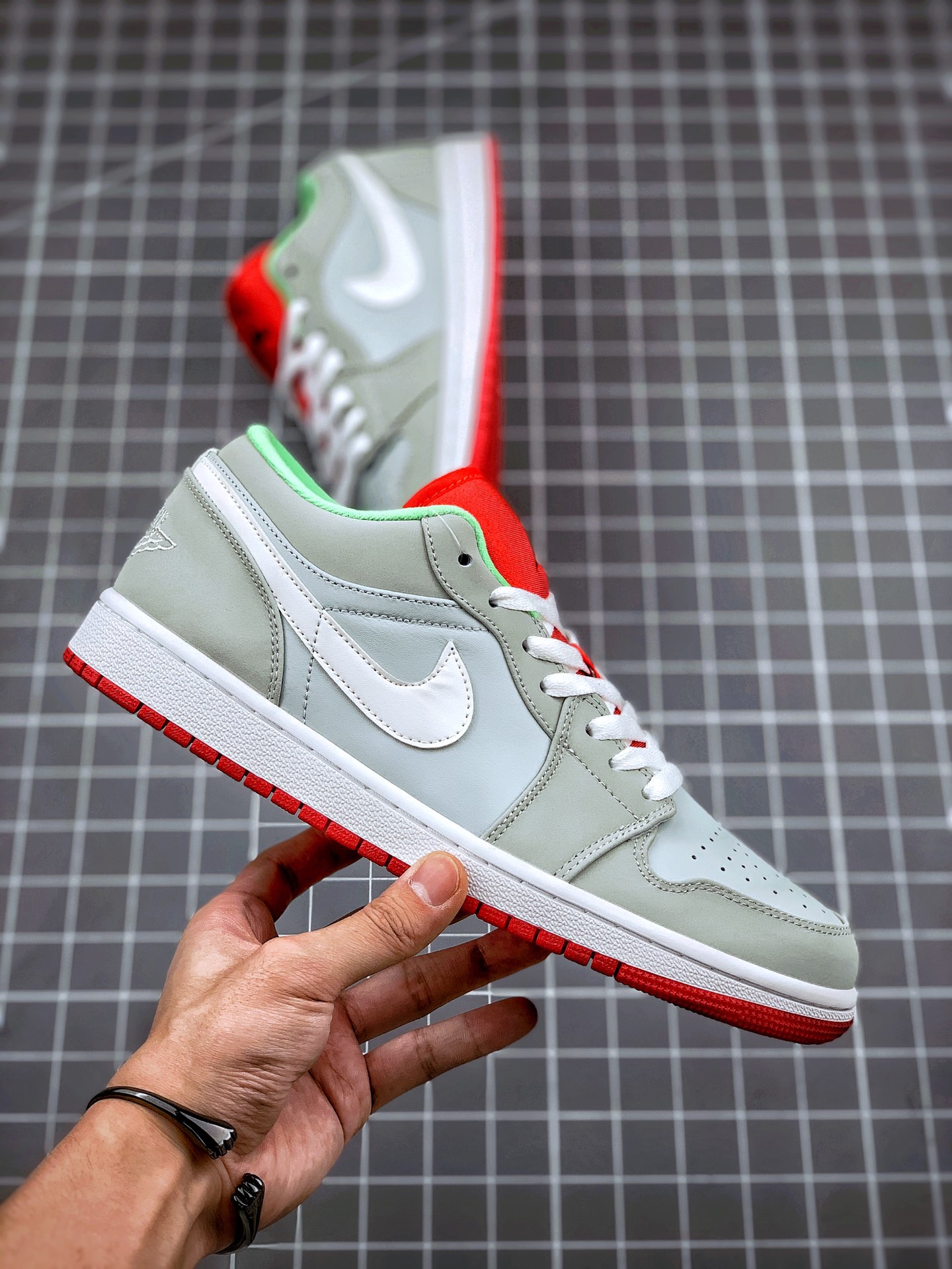 200 核心主推   Air Jordan 1 Low 兔八哥 AJ1乔1低帮休闲板鞋