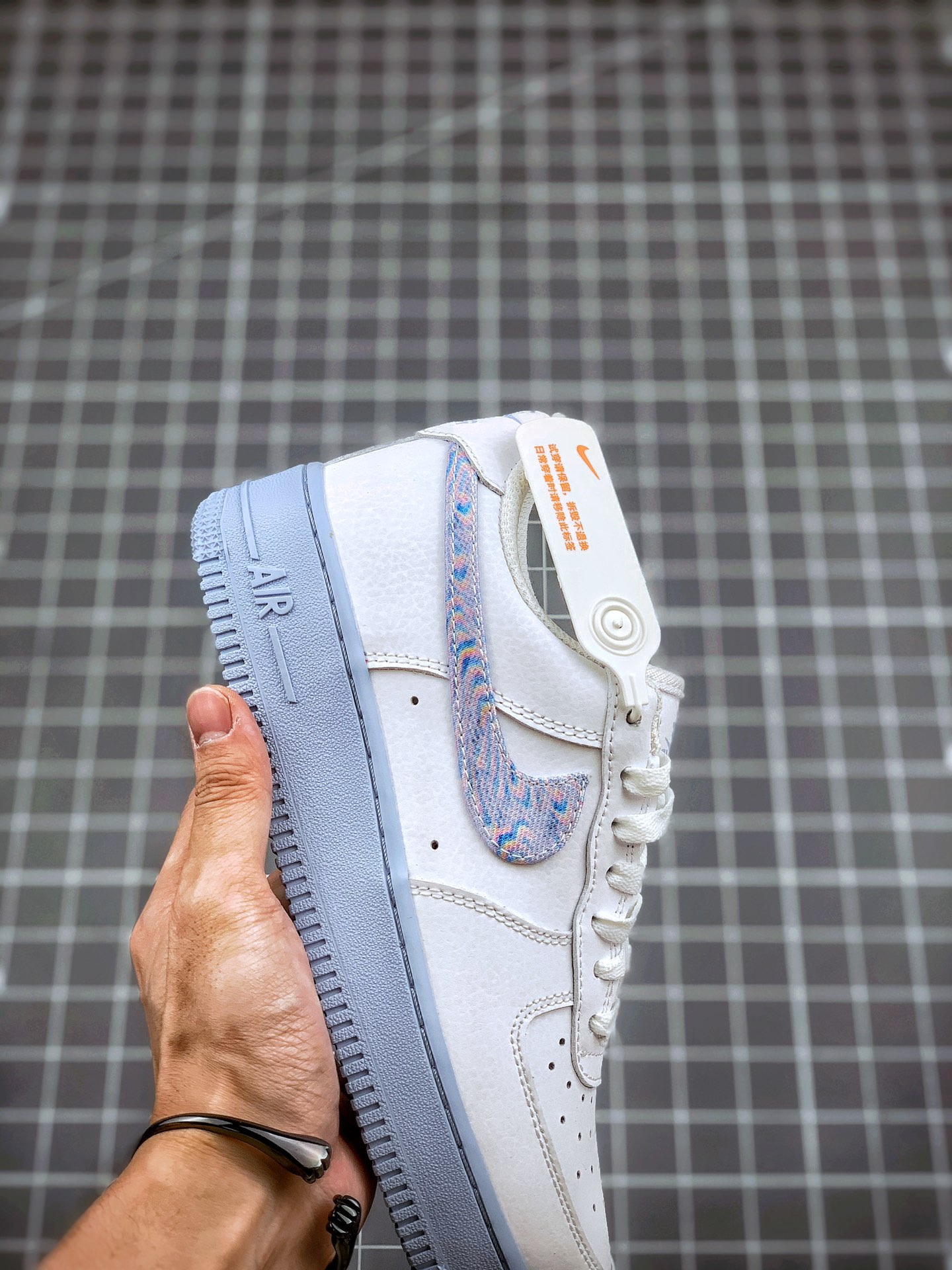 200 Air Force 1 “Hydrogen Blue' 官方同步发售 氢蓝配色  CZ0377-100