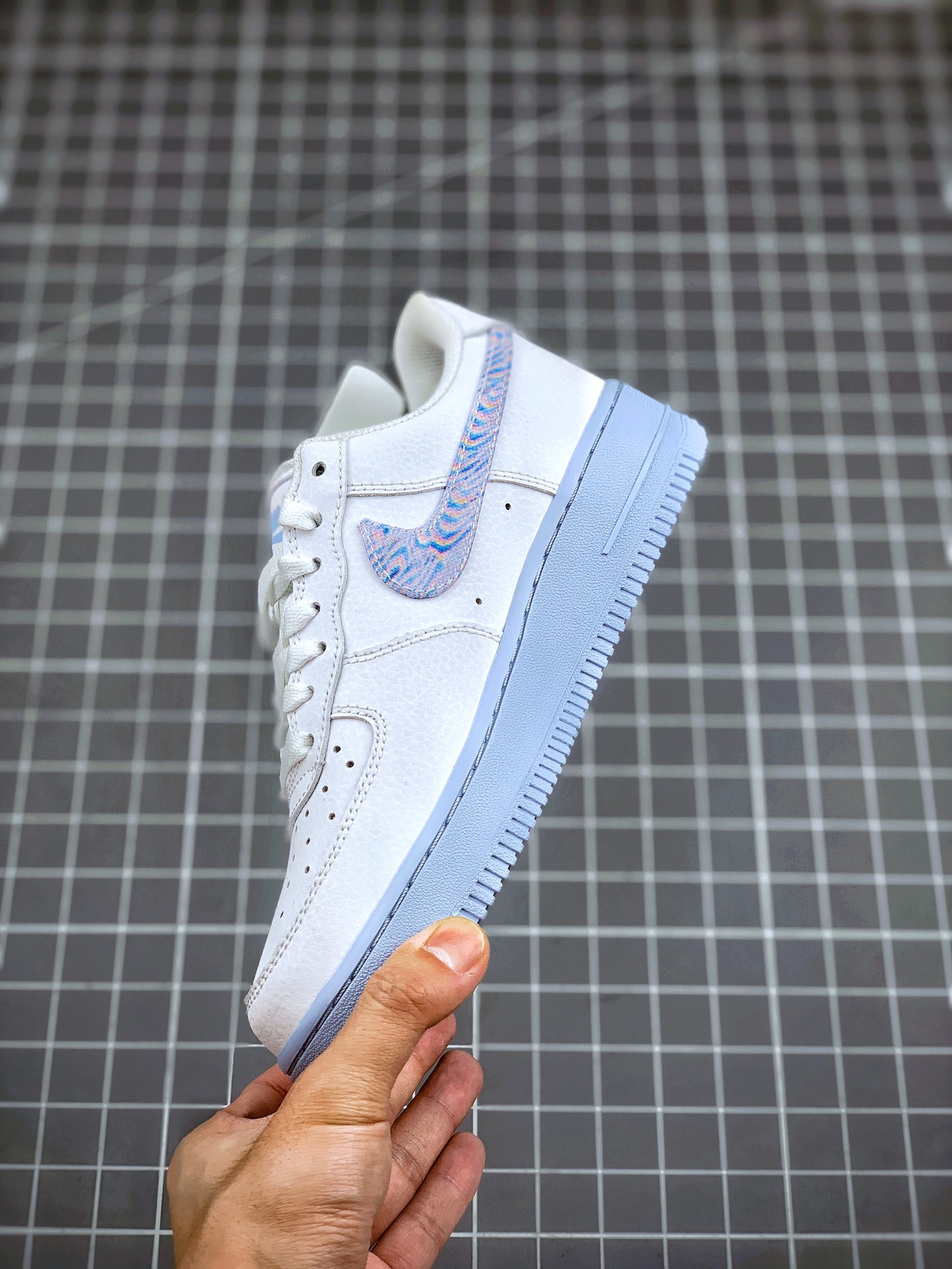 200 Air Force 1 “Hydrogen Blue' 官方同步发售 氢蓝配色  CZ0377-100