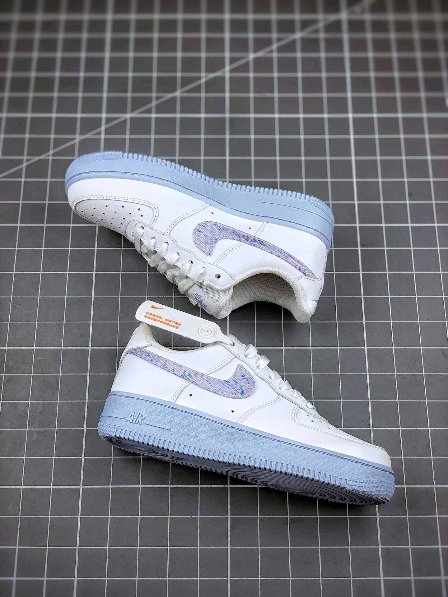 200 Air Force 1 “Hydrogen Blue' 官方同步发售 氢蓝配色  CZ0377-100