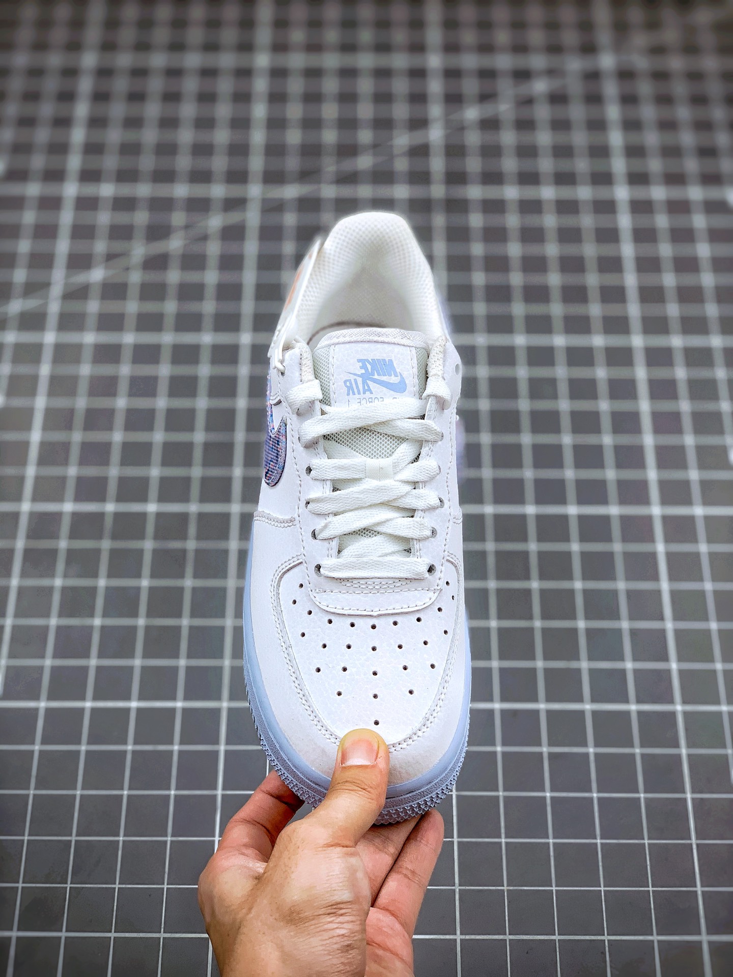 200 Air Force 1 “Hydrogen Blue' 官方同步发售 氢蓝配色  CZ0377-100