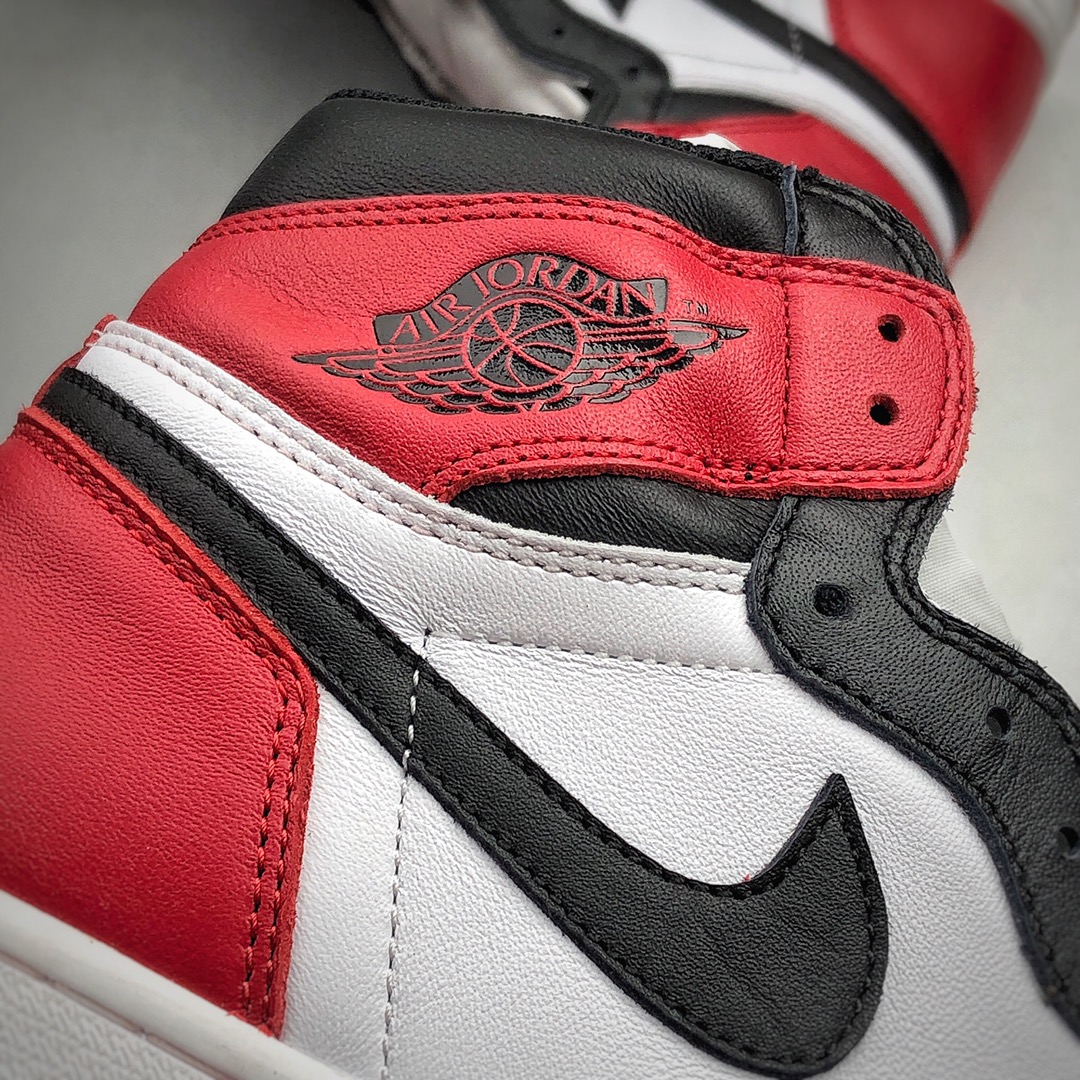 270  Jordan 1 Retro High  高帮 黑脚趾 AJ1 乔丹1代 aj1 乔1 高邦 黑脚趾 555088-125