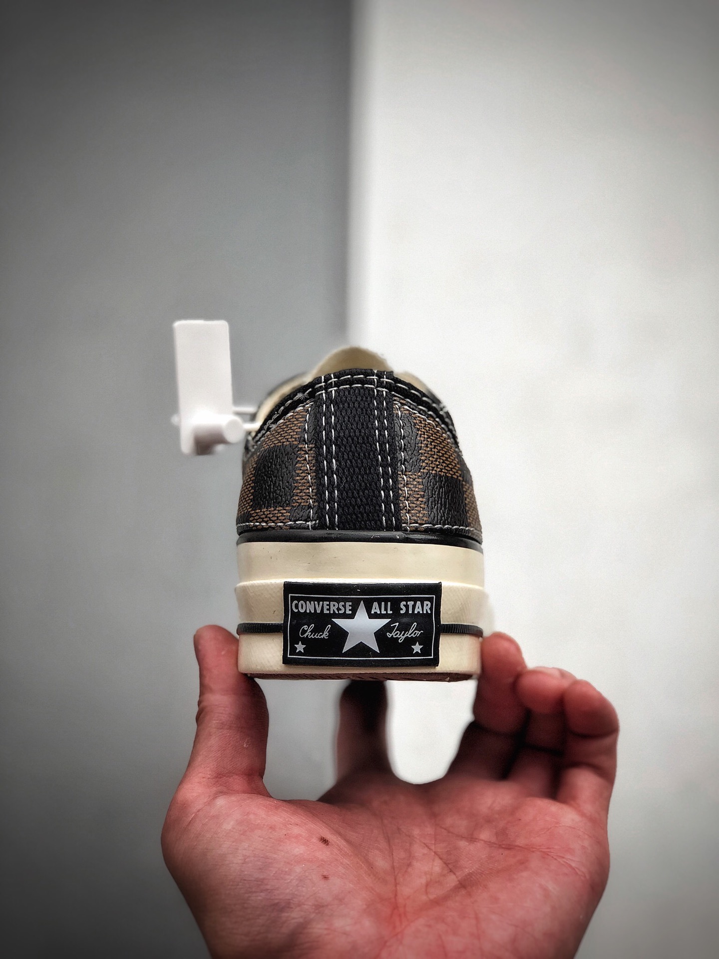 160  CONVERSE X Louis Vuitton 高端工艺鞋盒 匡威1970S呈独家重磅释出