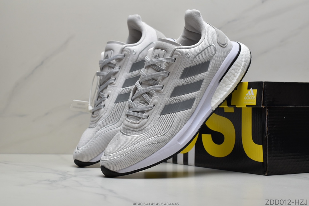 230 公司级 阿迪达斯Adidas Supernova Boost 2020 M超新星系列低帮轻量透气休闲运动鞋 货号：FV6021