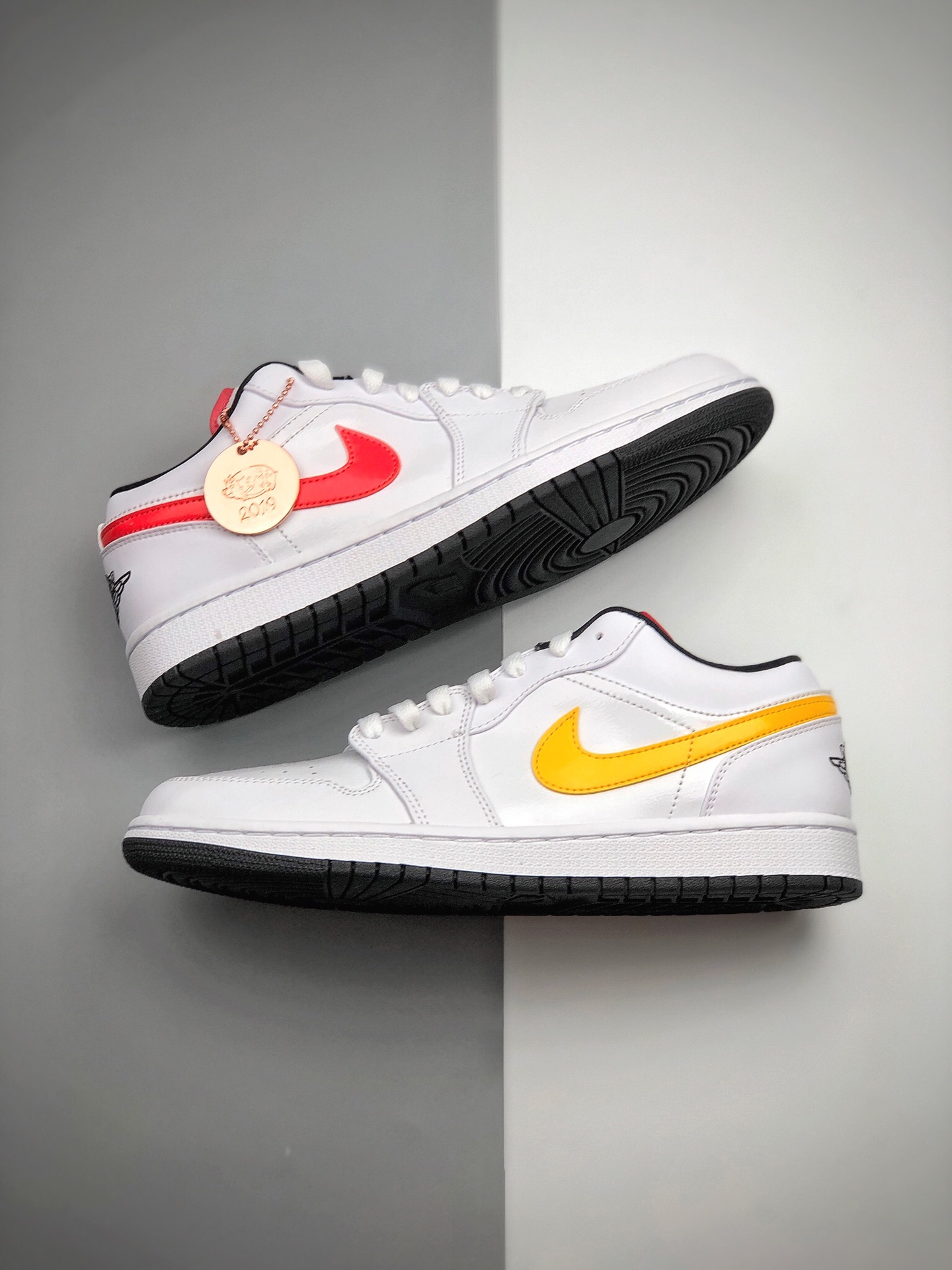 270  Air Jordan 1 Low AJ1低帮 CW7009-100