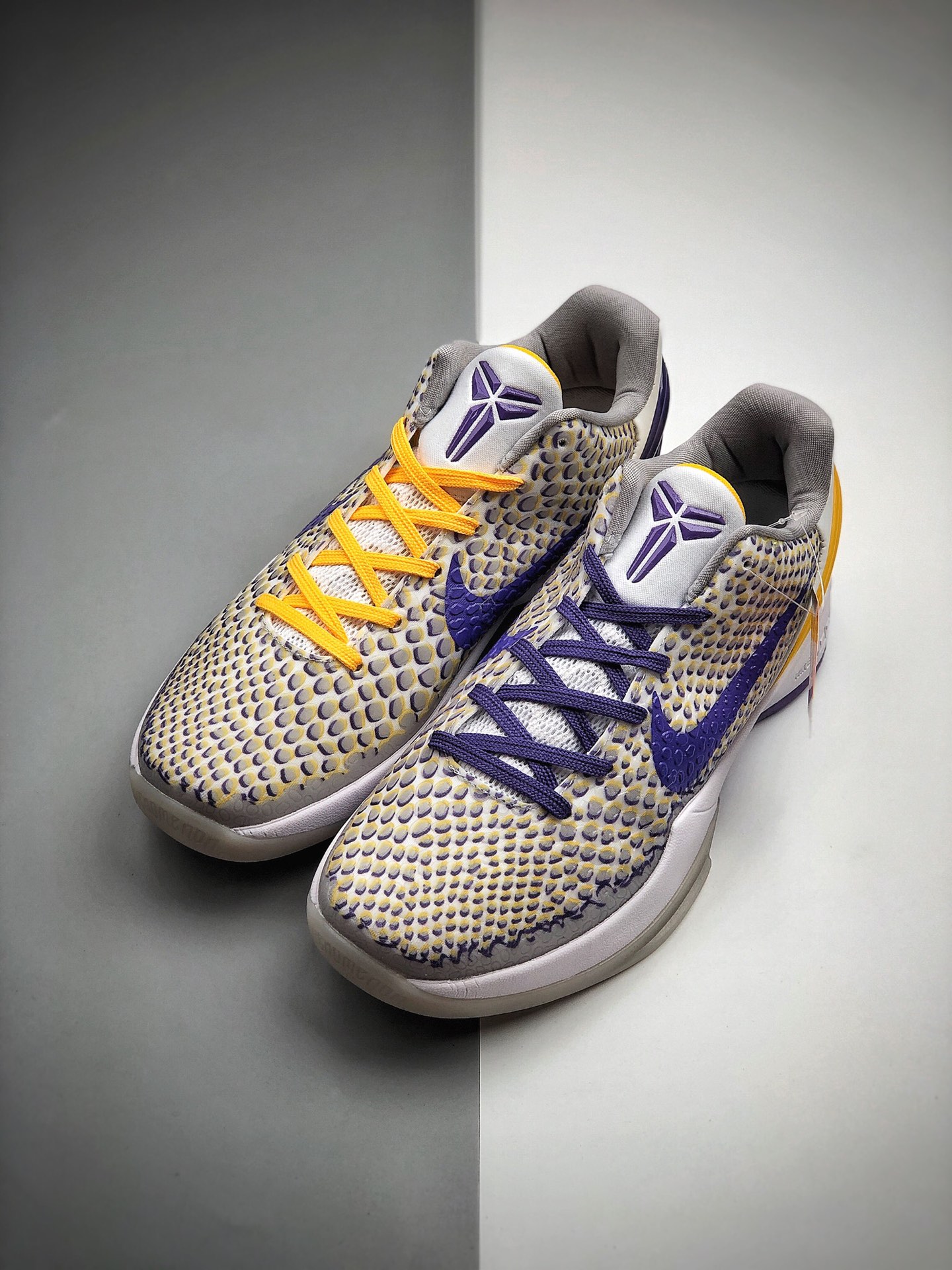 250 公司级 Nike Kobe6 Protro VI 时尚休闲运动篮球鞋  CW2190-105