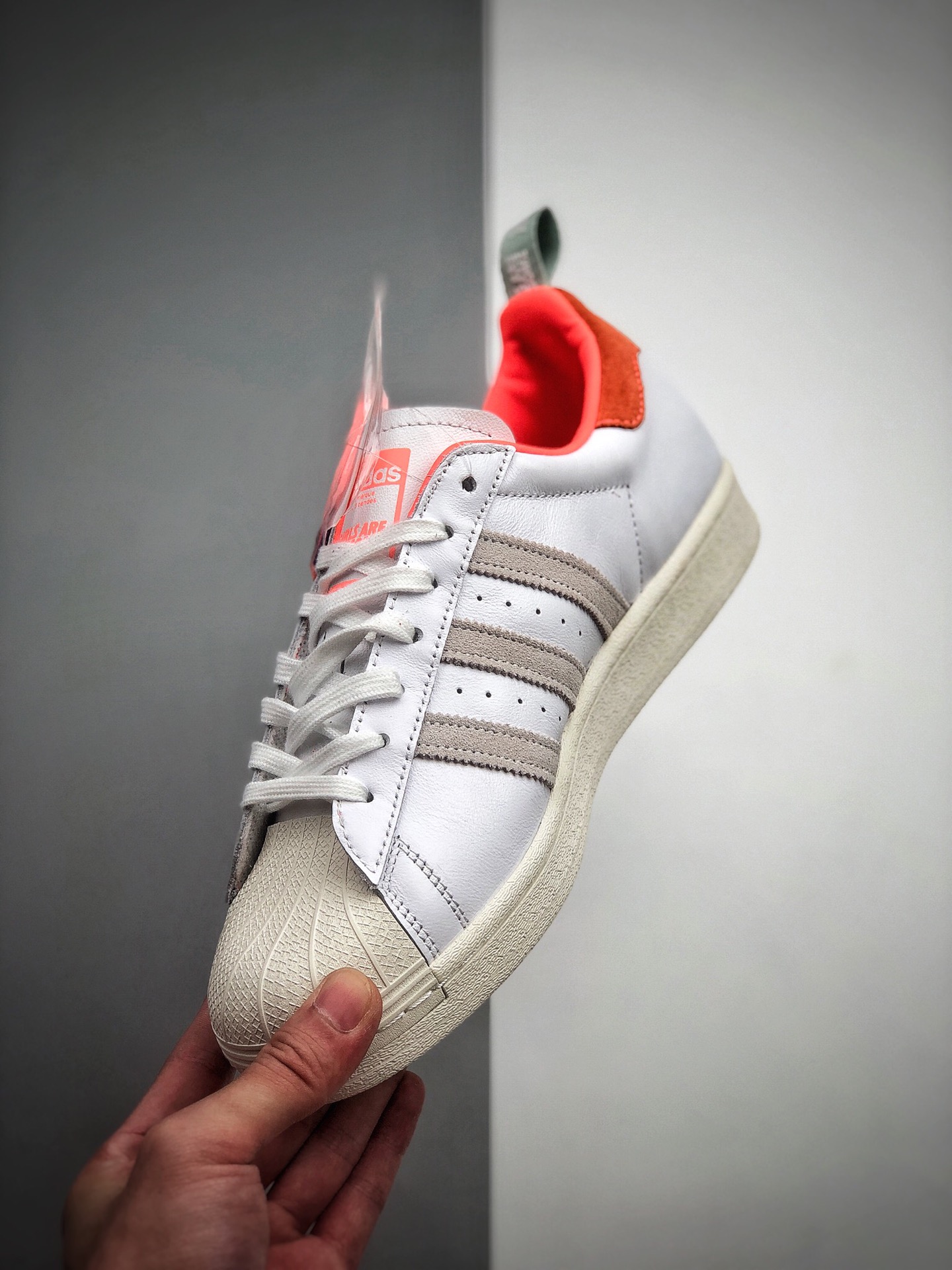 200  阿迪达斯adidas三叶草 Originals 联名 Superstar Superstar50周年白科技紫橙 贝壳头经典百搭休闲运动板鞋FW8087