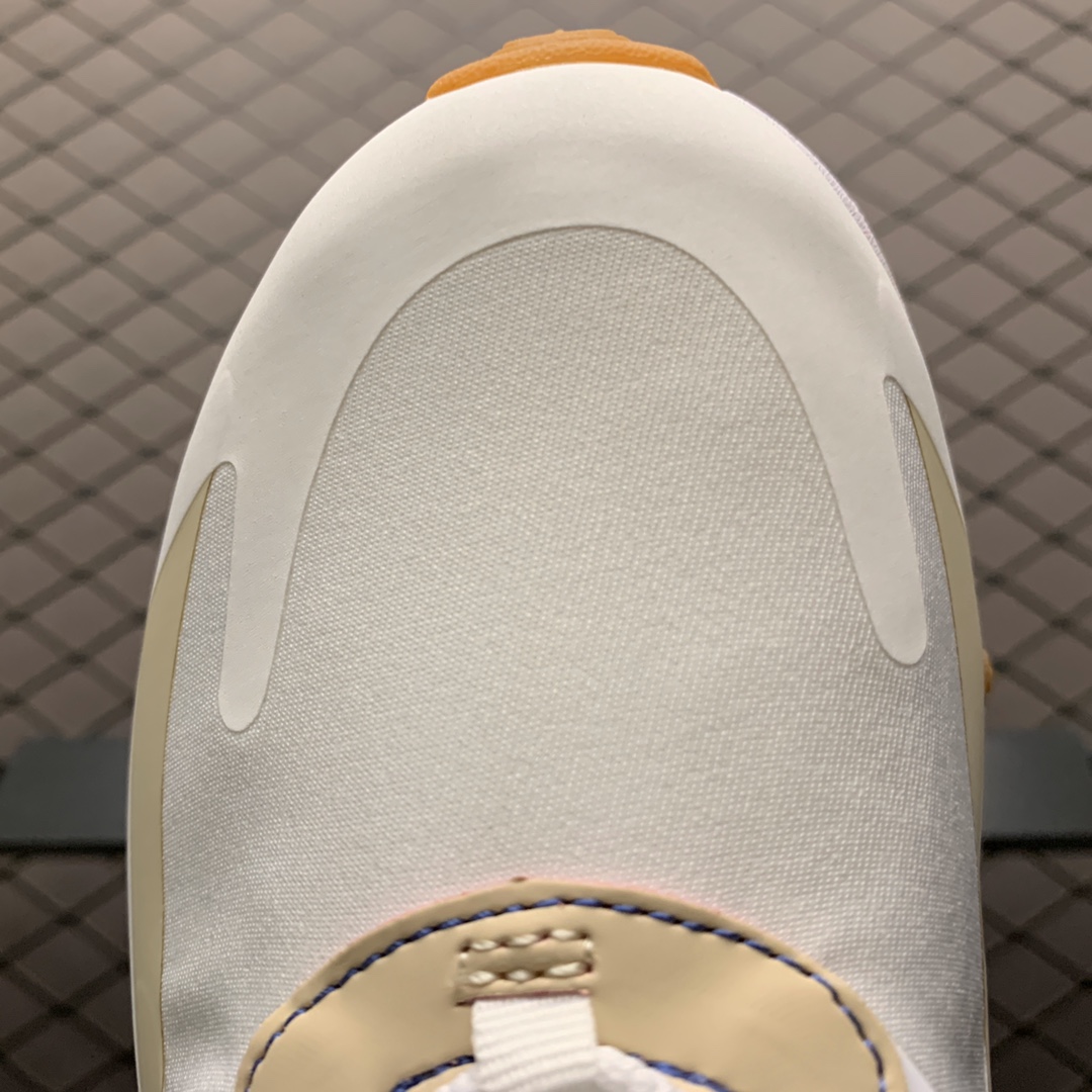 200 Nike Max 270 React 混合科技半掌气垫跑步鞋 CQ0208-101