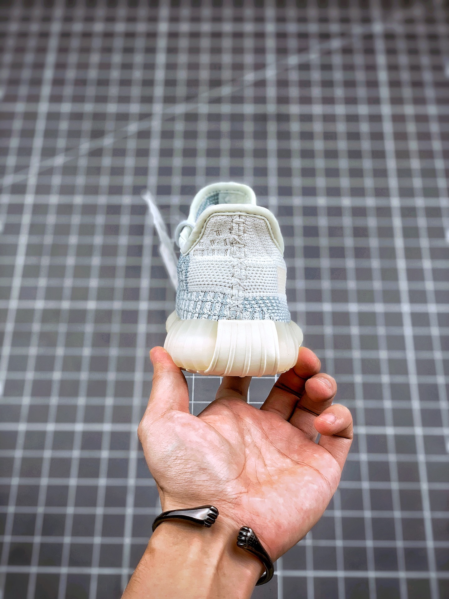 230  Yeezy 350v2 冰蓝天使 童鞋 同步官方发售版本