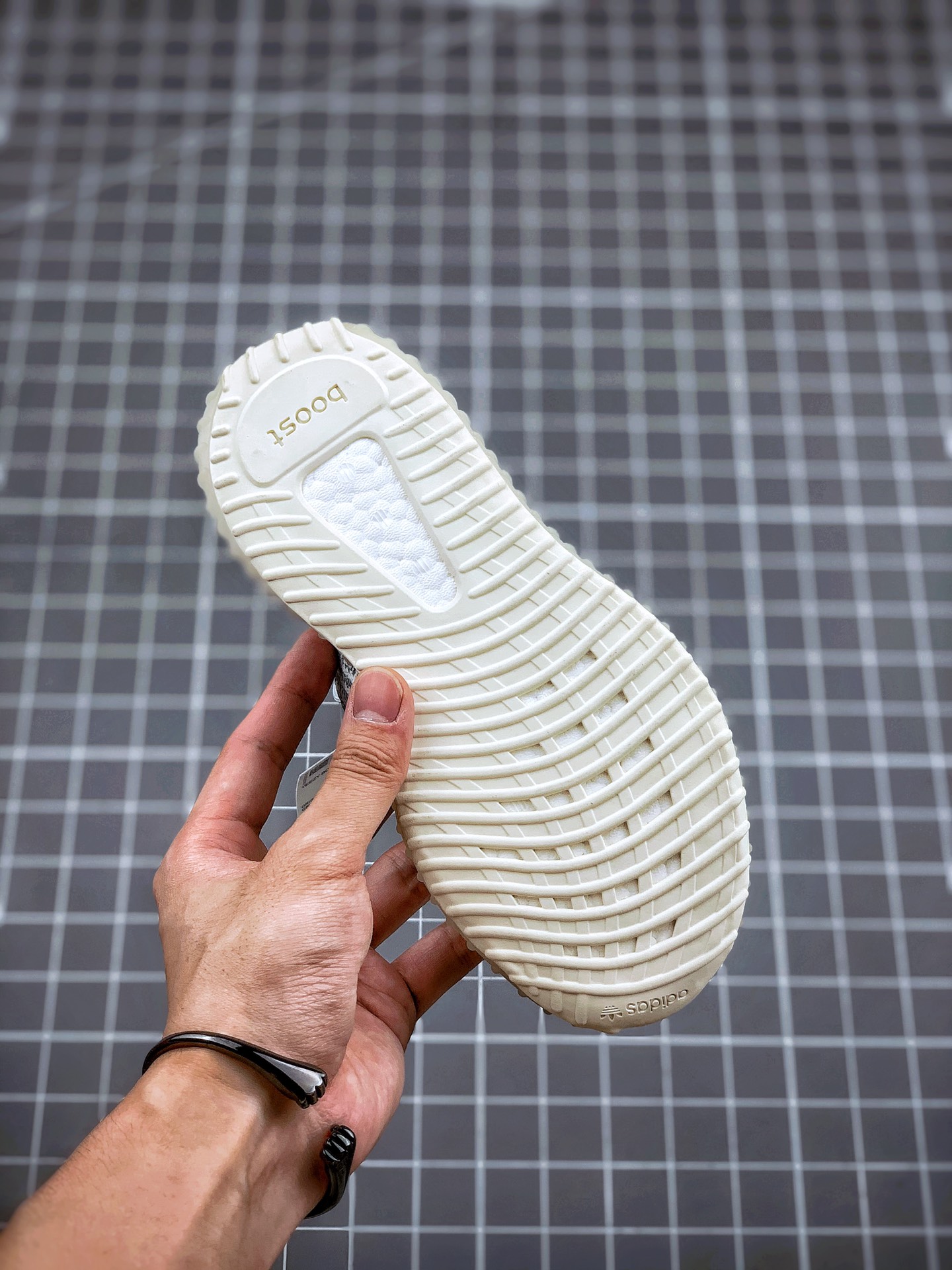 230 原装渠道  Yeezy 350v2 冰蓝满天星 童鞋