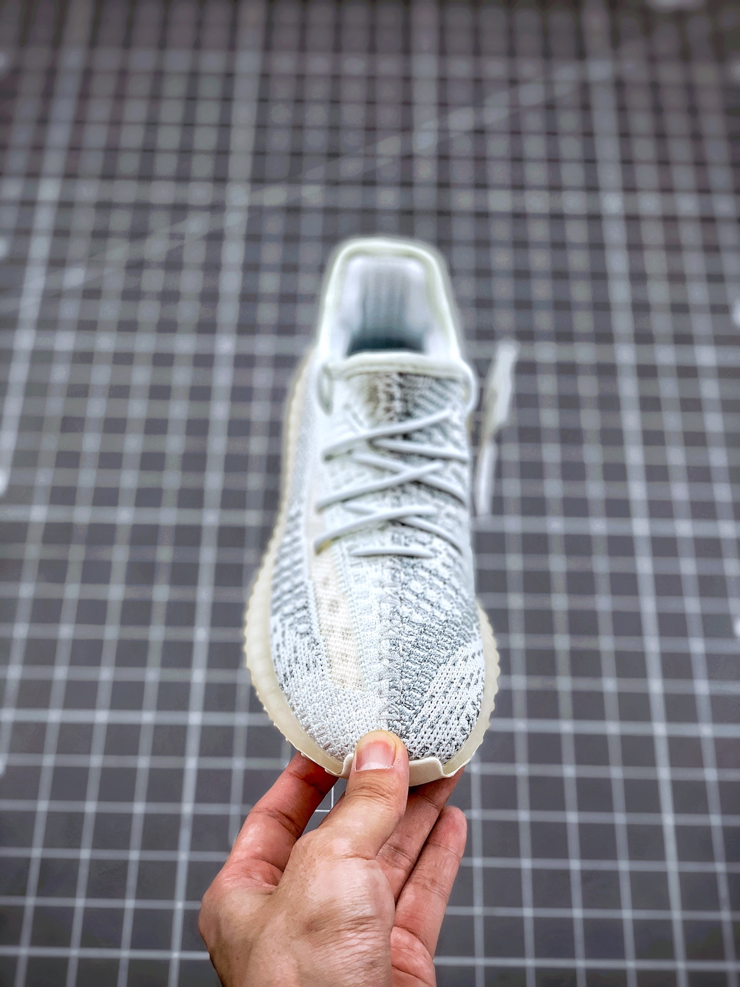 230 原装渠道  Yeezy 350v2 冰蓝满天星 童鞋