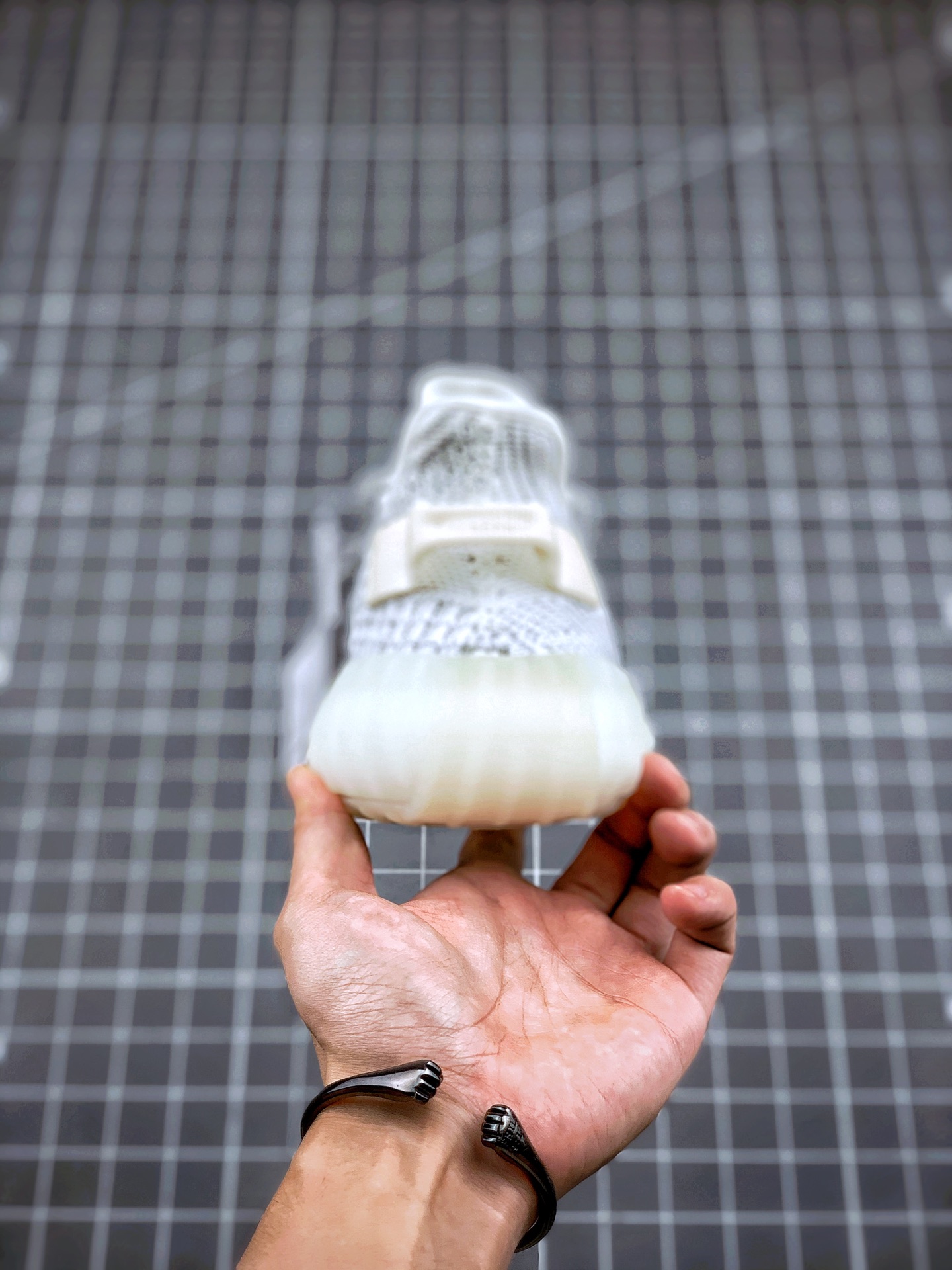 200 Yeezy 350V2 ”Static”白满天星