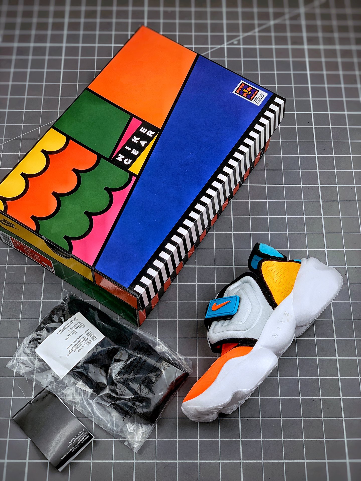 200  Nike Aqua Rift “Summit White” 权志龙推荐CW7164-002