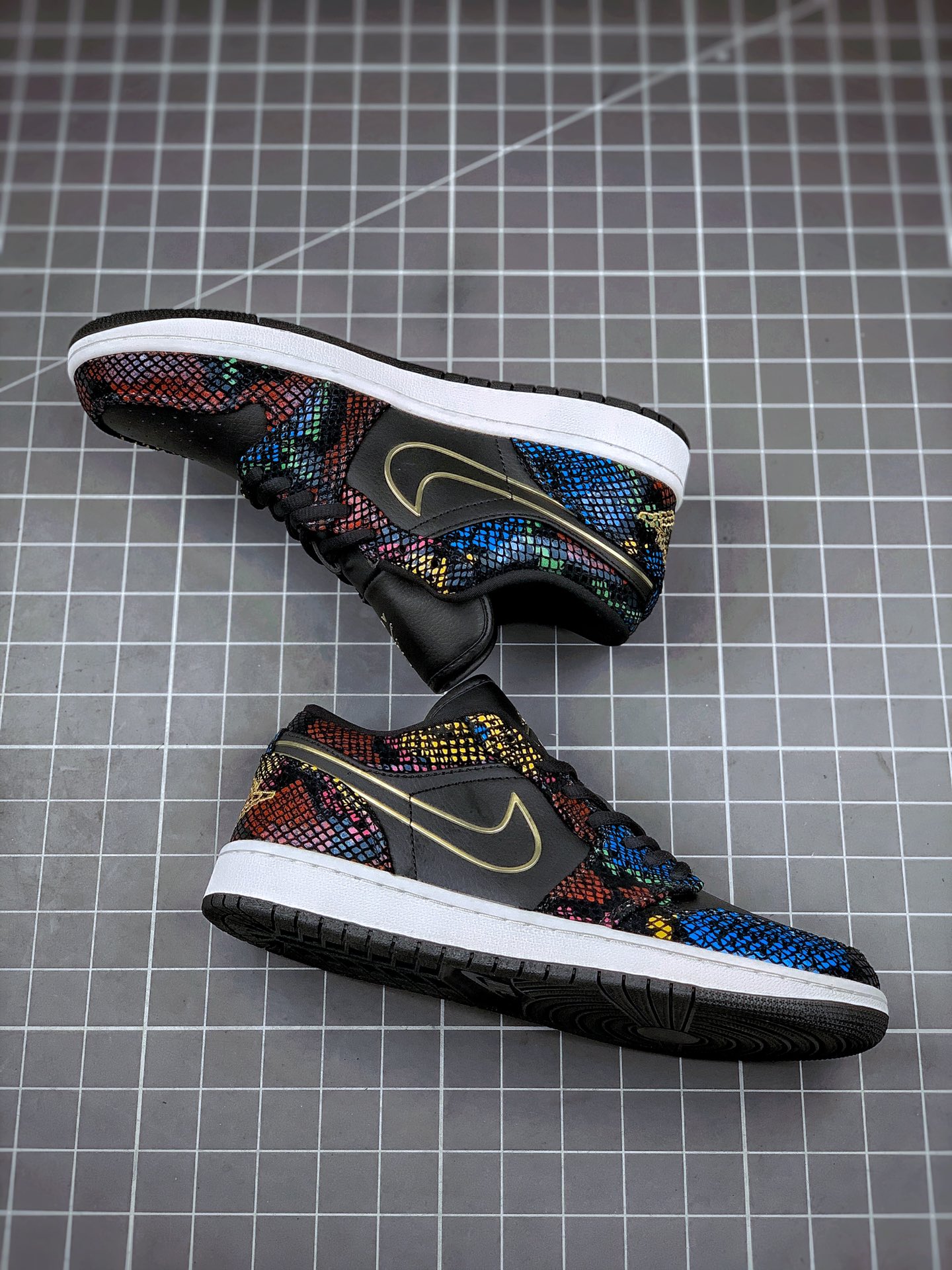 200 Air Jordan 1 Low 黄金蛇纹 AJ1乔1低帮休闲板鞋 CW5580-001