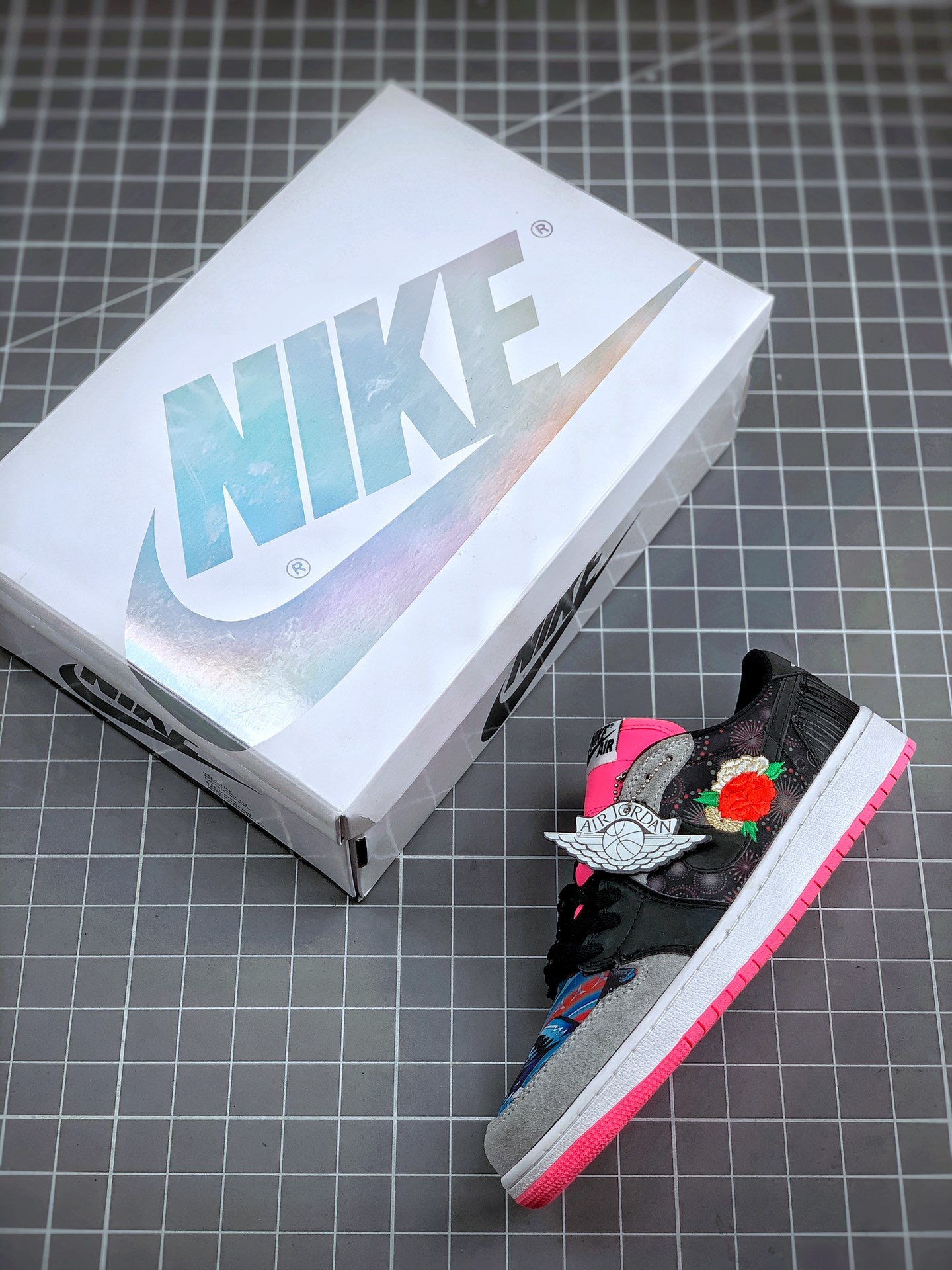 200 Air Jordan 1 Low ”CNY” 百家衣 AJ1乔1低帮休闲板鞋 CW0418-006